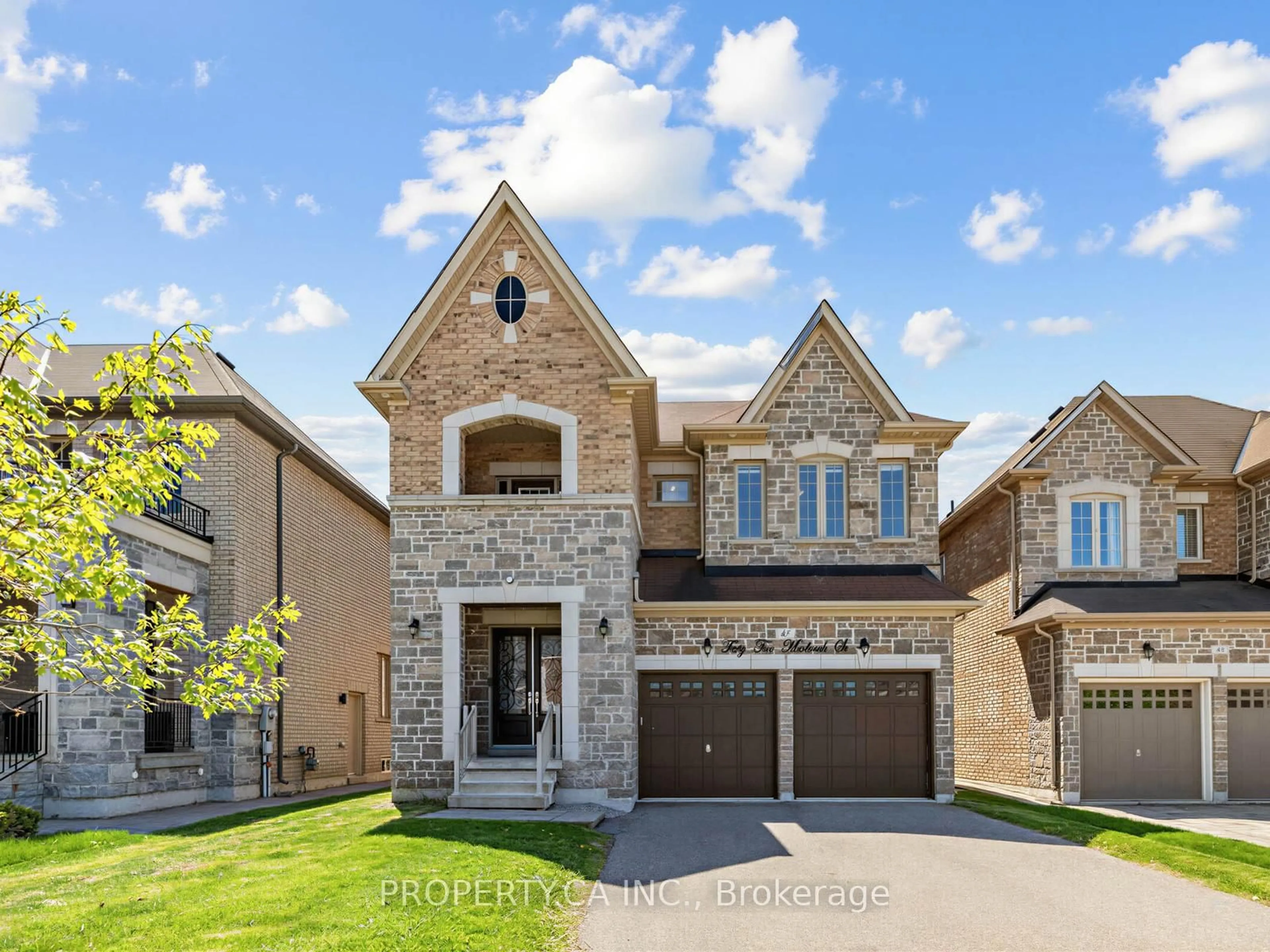 Home with brick exterior material, street for 45 Marbrook St, Richmond Hill Ontario L4C 0Y9