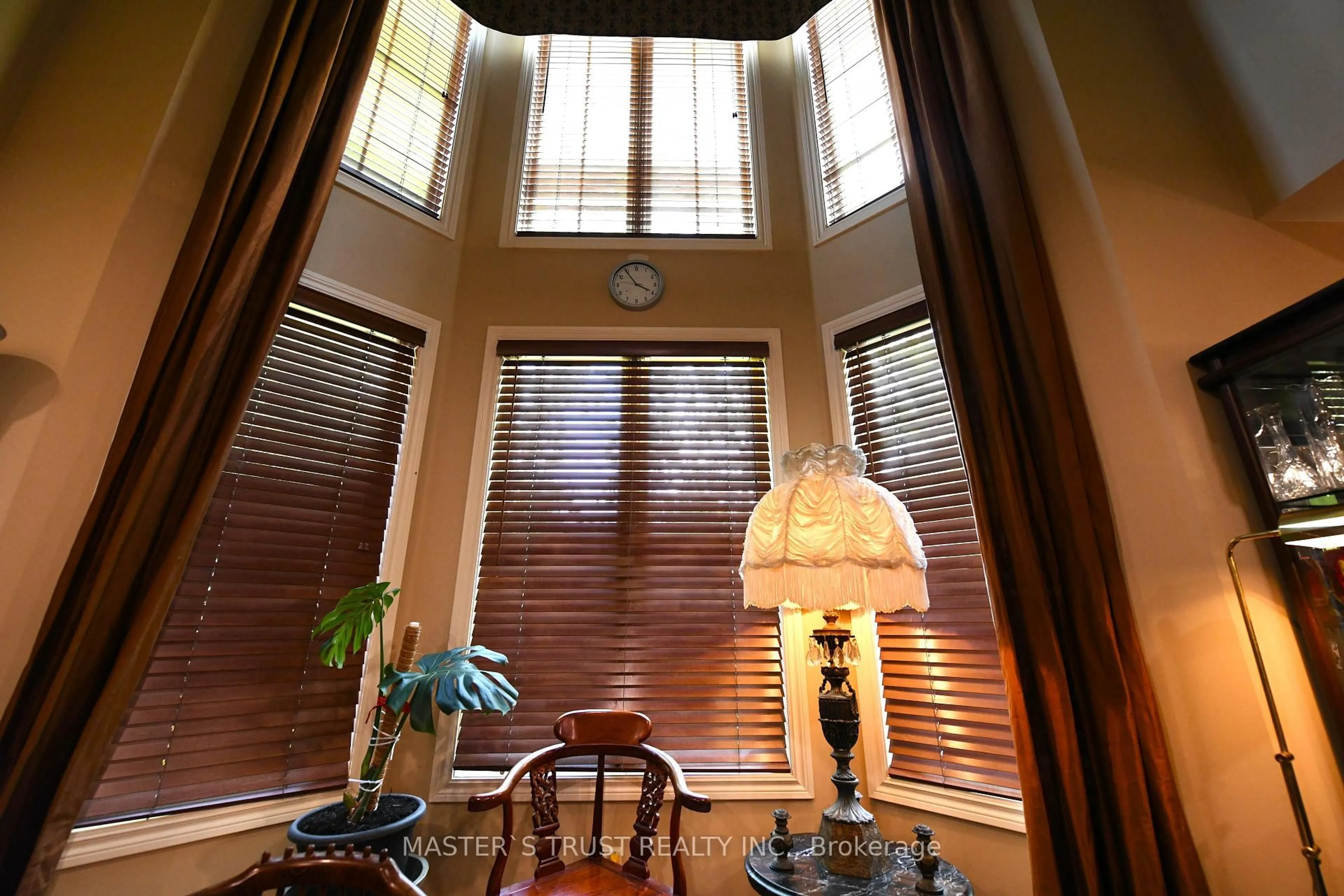 Indoor foyer for 24 Majestic Dr, Markham Ontario L6C 2B1