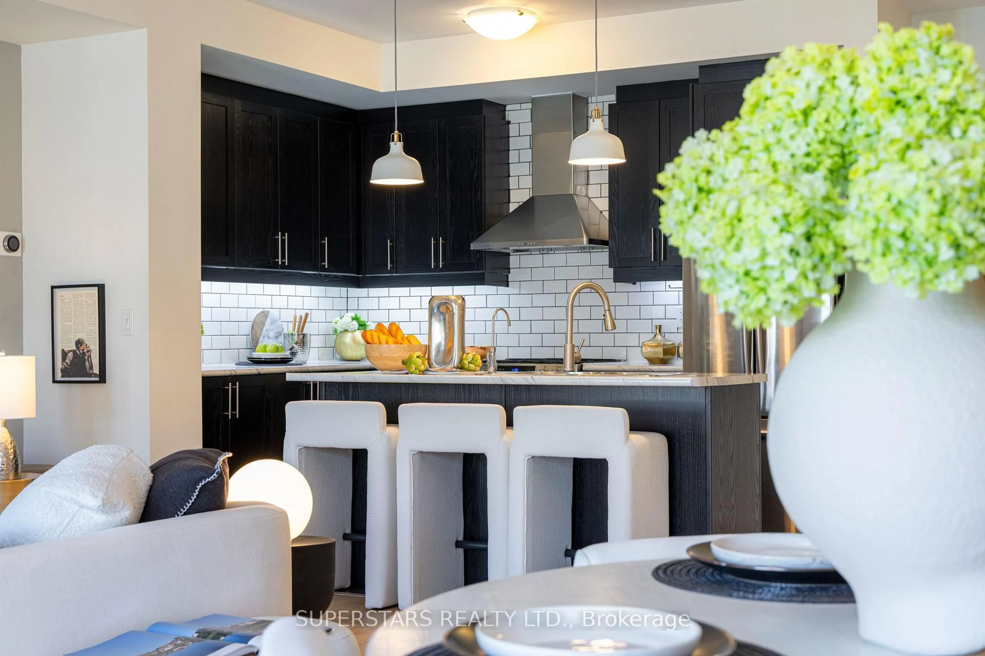 Contemporary kitchen, ceramic/tile floor for 50 Wimshaw Lane, Whitchurch-Stouffville Ontario L4A 1Y5
