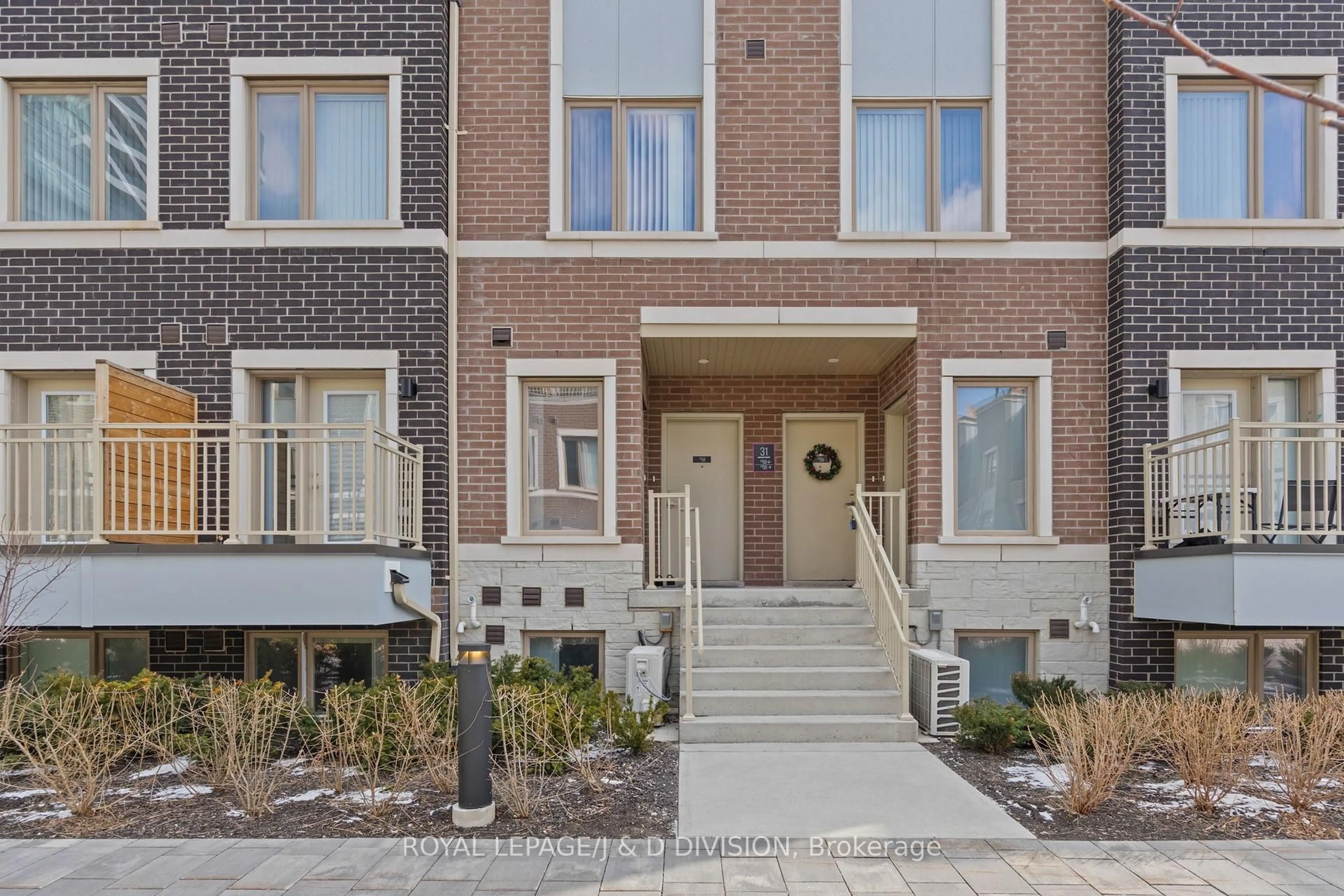 Home with brick exterior material, street for 31 Honeycrisp Cres #57, Vaughan Ontario L4K 0N6