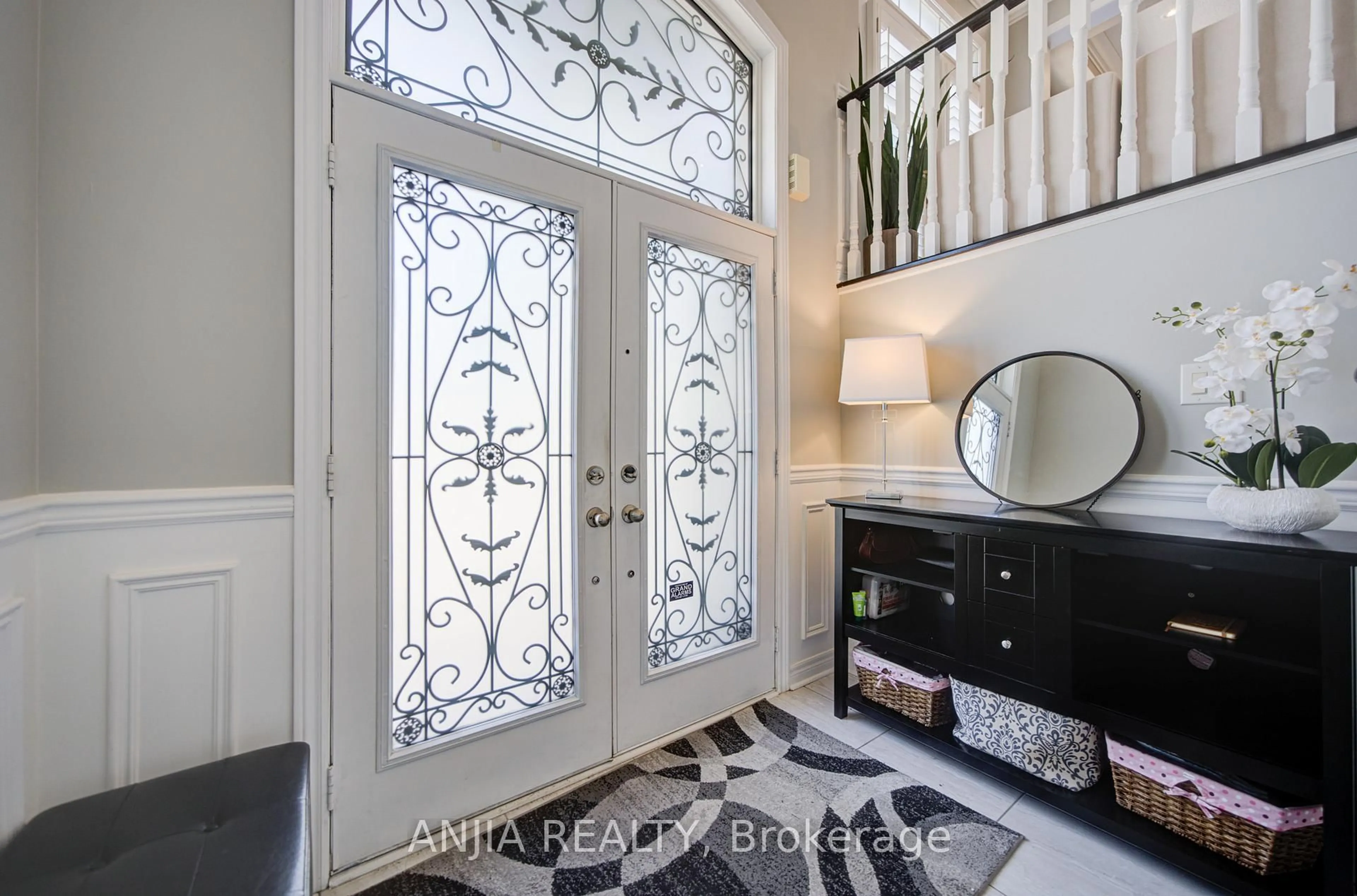 Indoor entryway for 64 Frederick Stamm Cres, Markham Ontario L6C 0X3