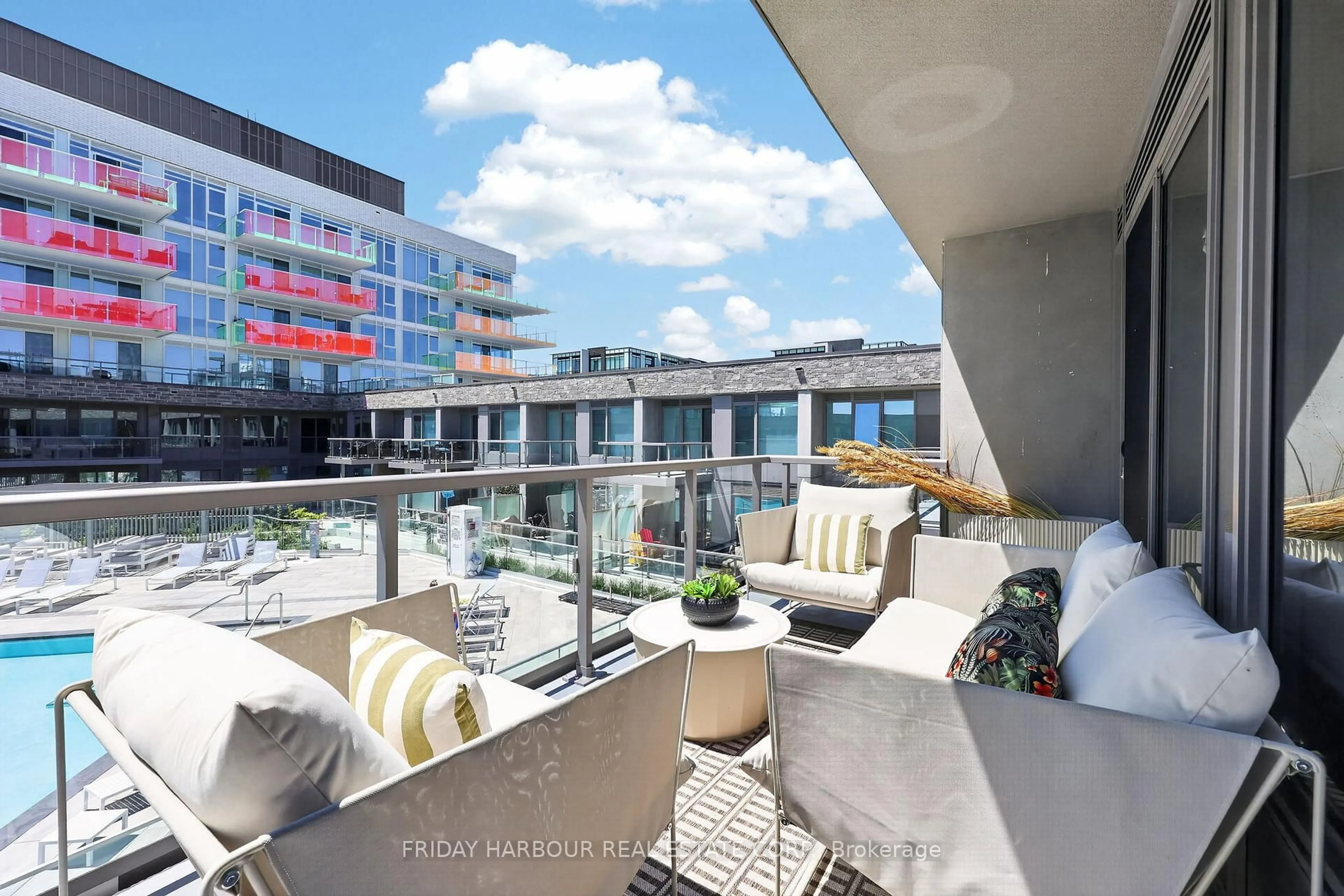 Balcony in the apartment, city buildings view from balcony for 333 Sunseeker Ave #218, Innisfil Ontario L9S 0J7