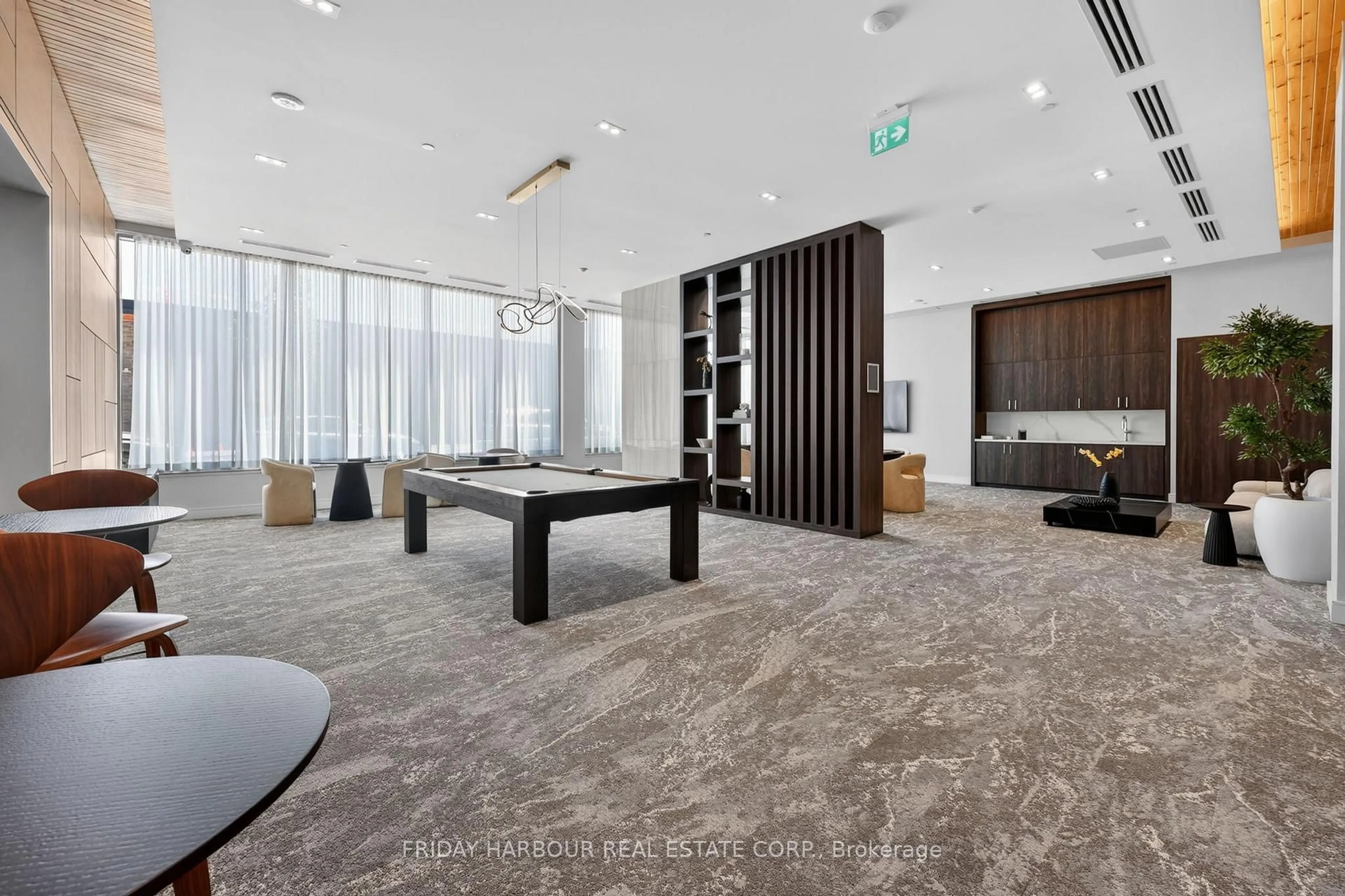 Lobby for 333 Sunseeker Ave #267, Innisfil Ontario L9S 0J7