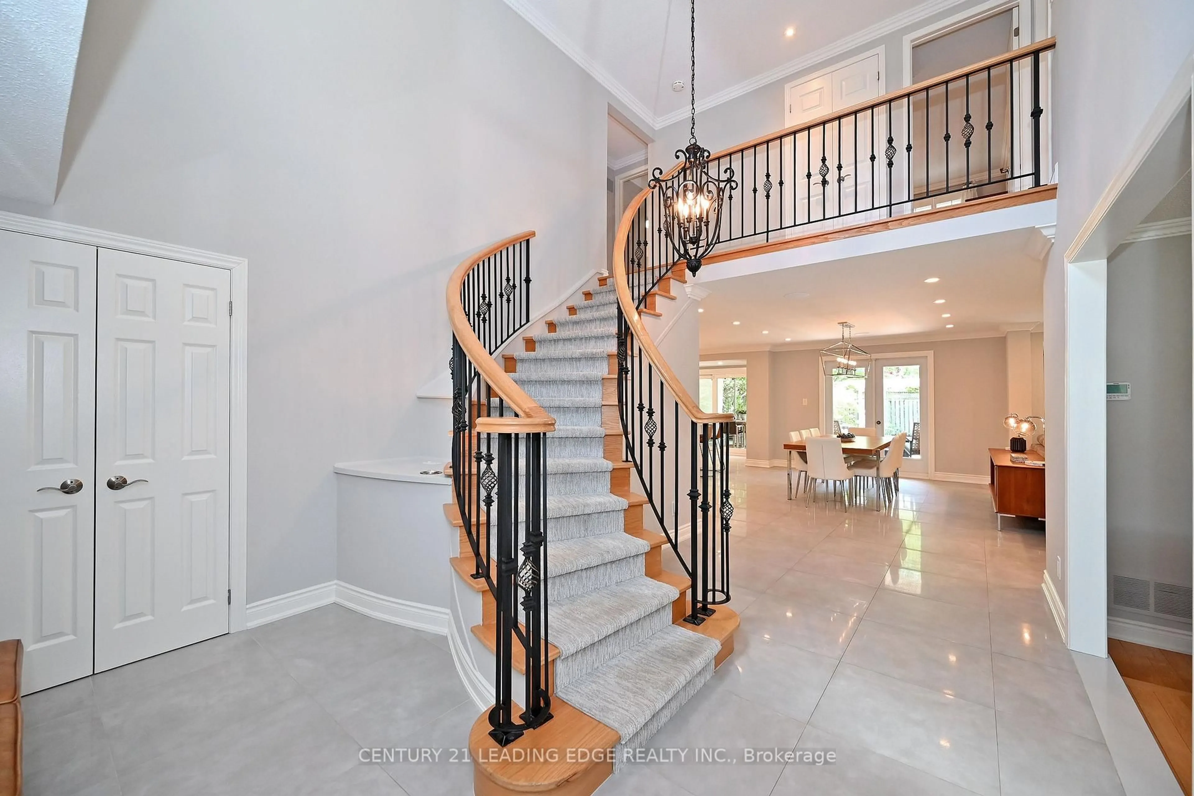 Unknown for 4 Ferndell Circ, Markham Ontario L3R 3Y8