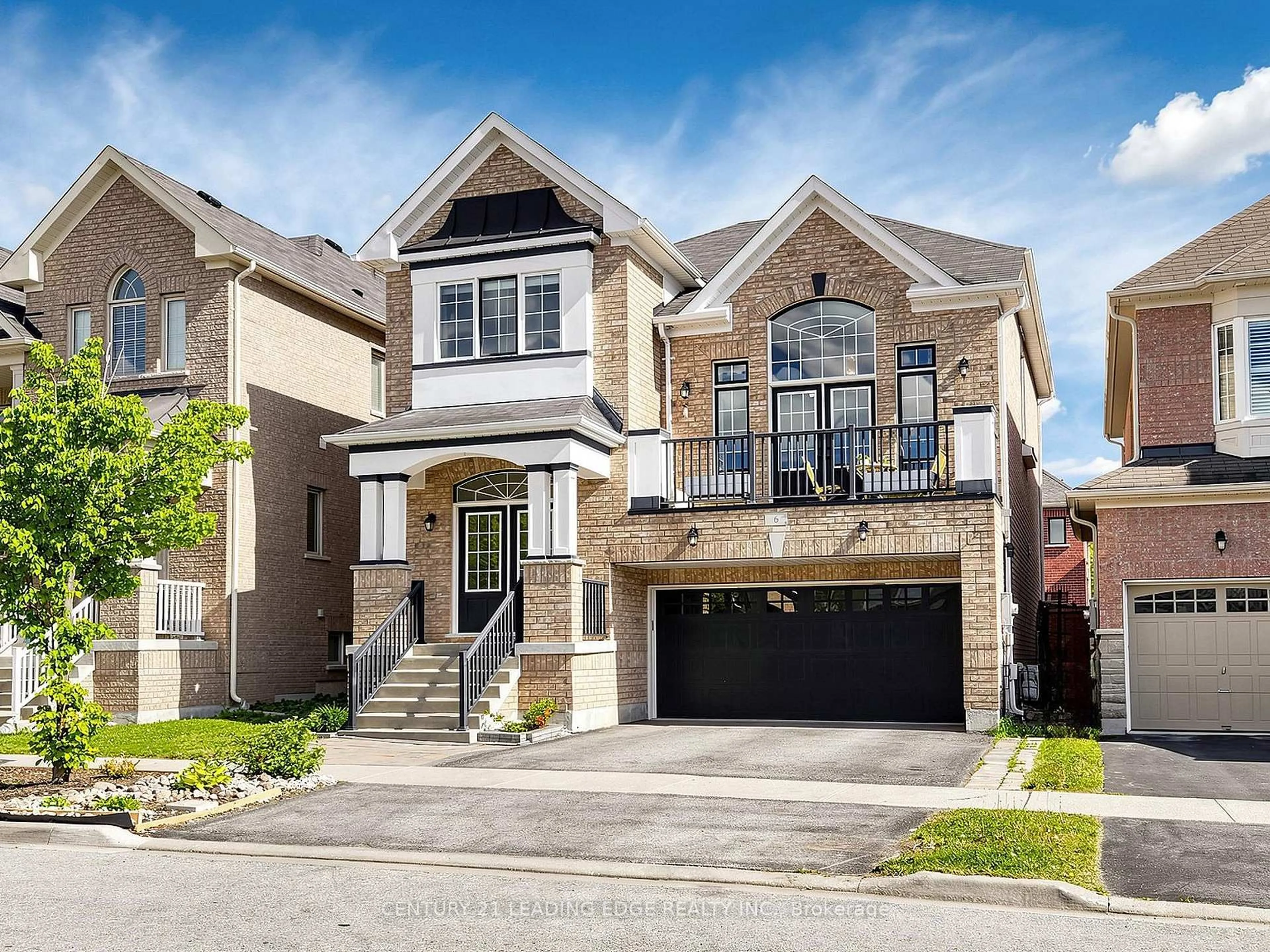 Home with brick exterior material, street for 6 Kellington Tr, Whitchurch-Stouffville Ontario L4A 7X3