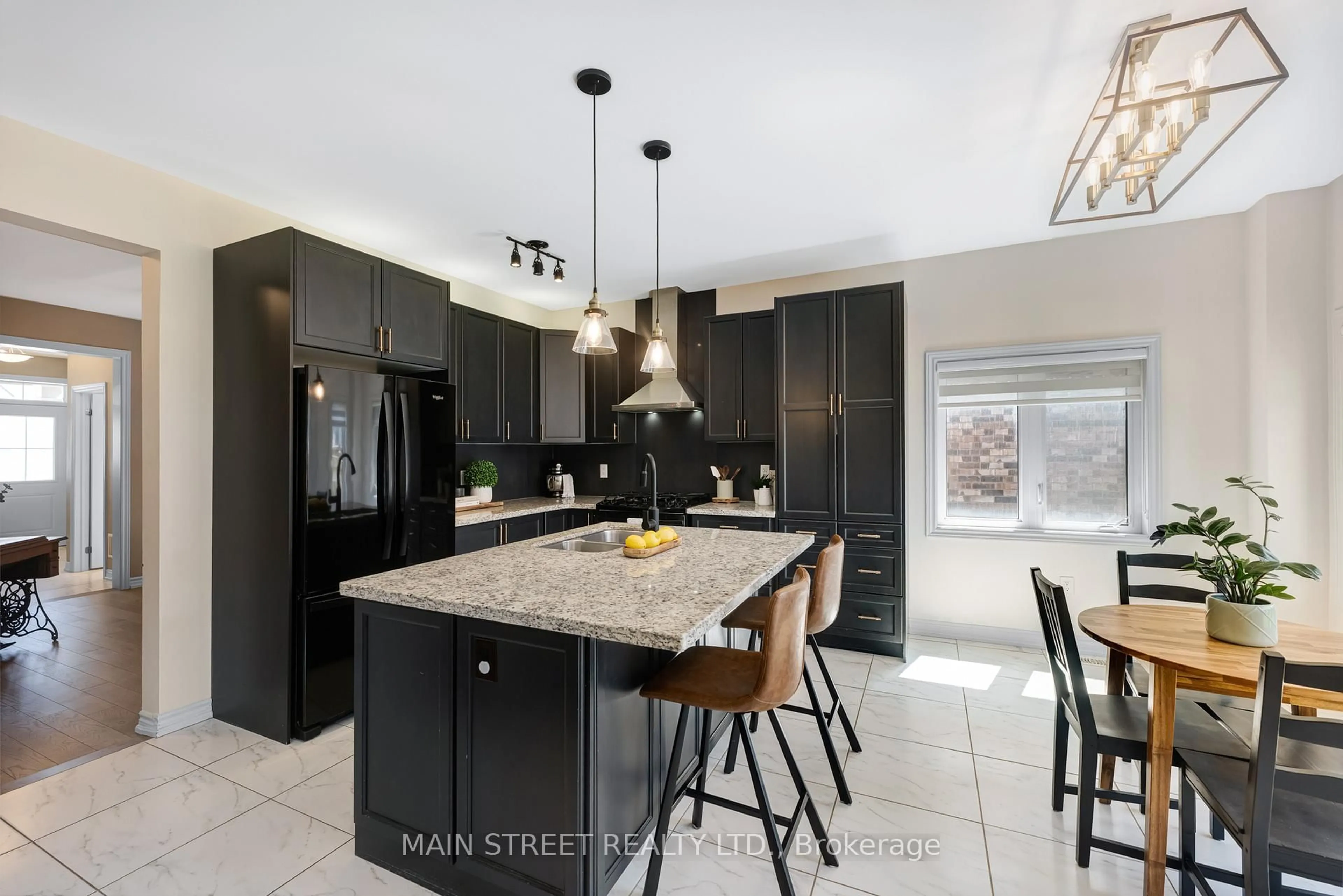 Contemporary kitchen, ceramic/tile floor for 1518 Emberton Way, Innisfil Ontario L9S 0L6