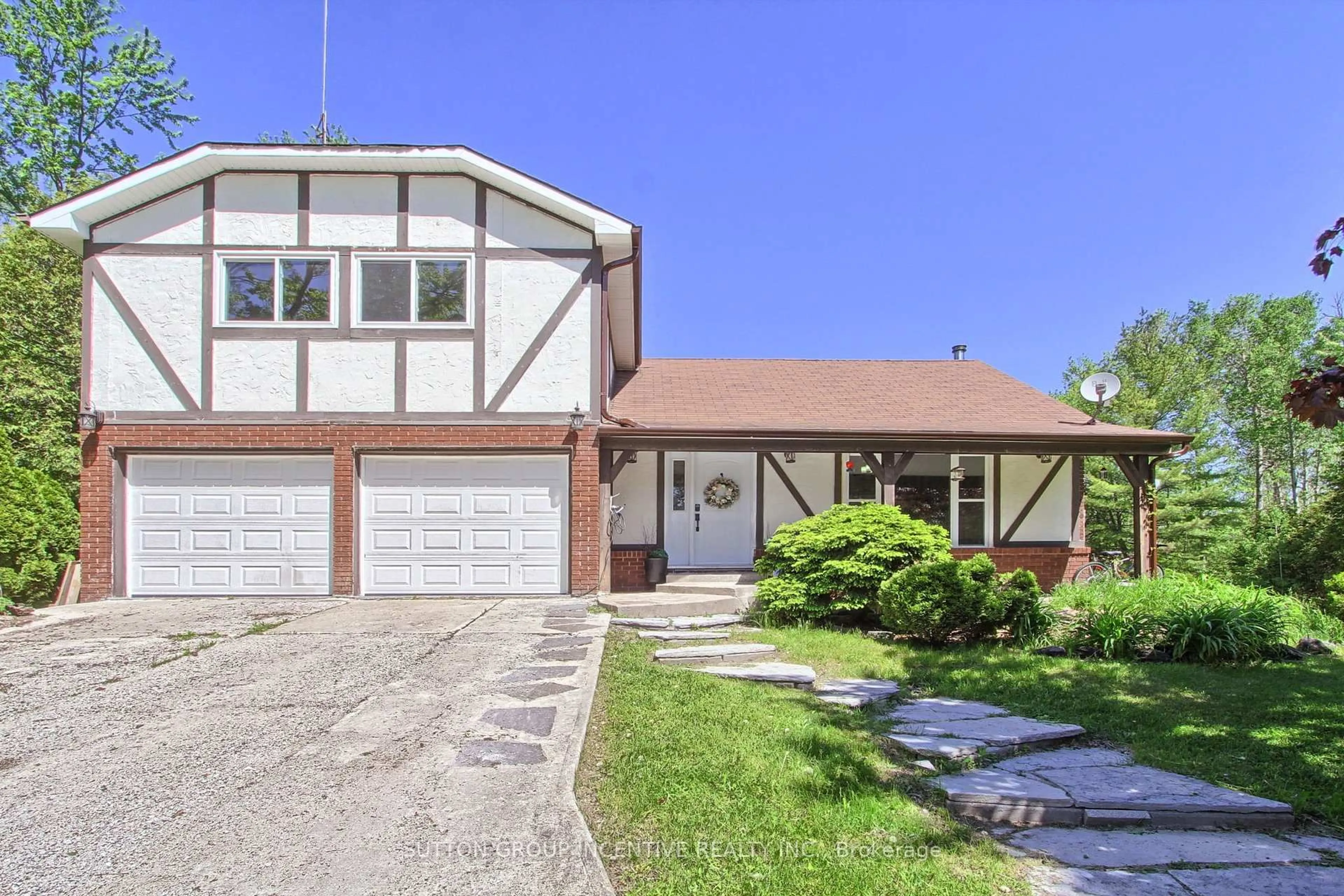 Home with brick exterior material, street for 6028 Old Homestead Rd, Georgina Ontario L0E 1R0