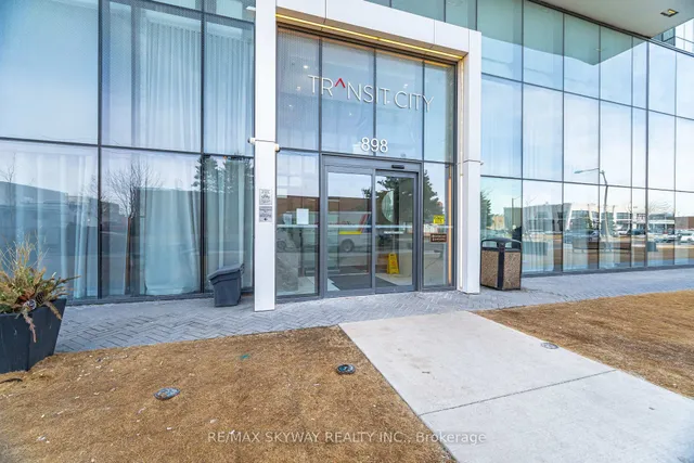 898 Portage Pkwy #5605, Vaughan 4