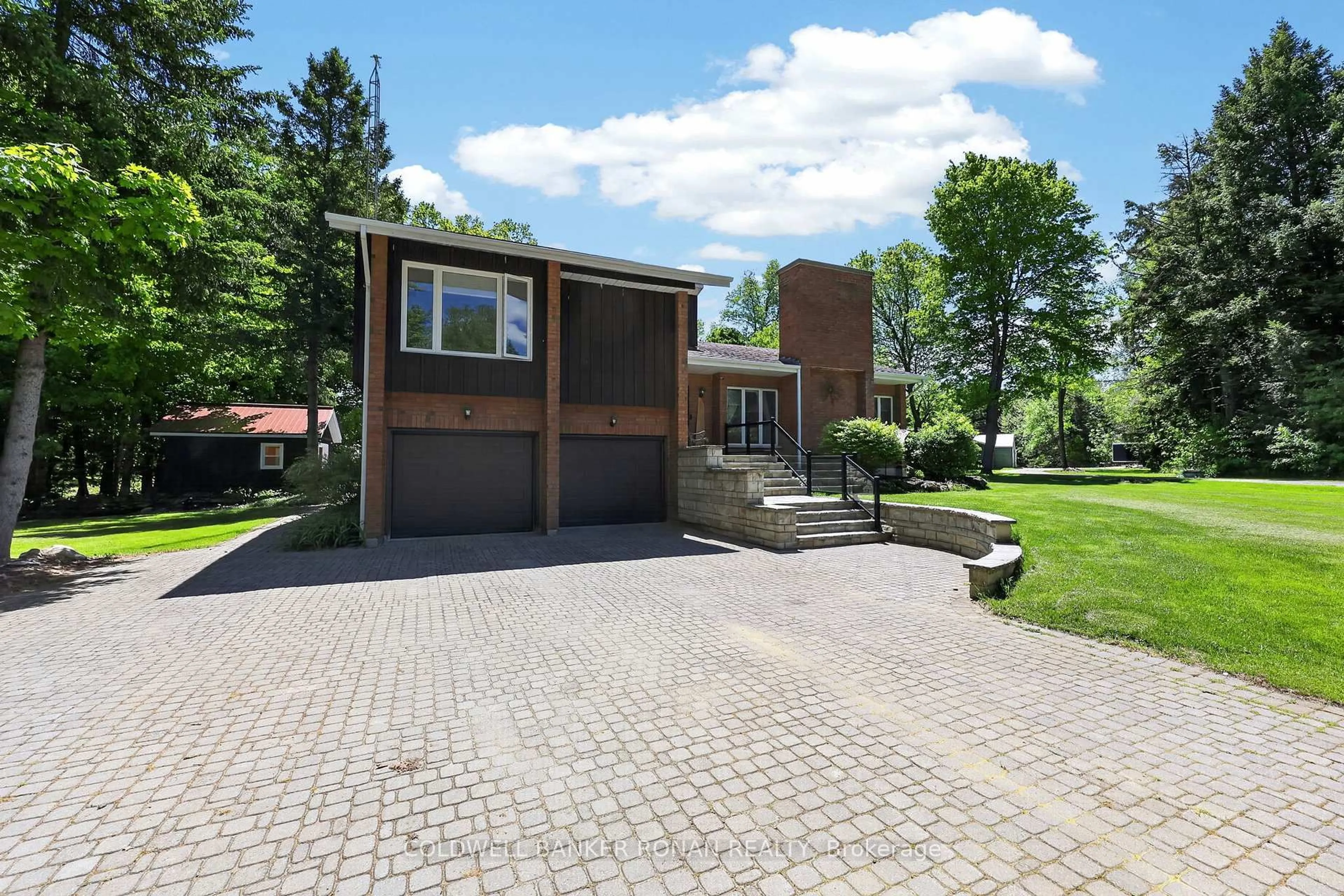 Home with brick exterior material, street for 5565 5th Line, New Tecumseth Ontario L0G 1W0