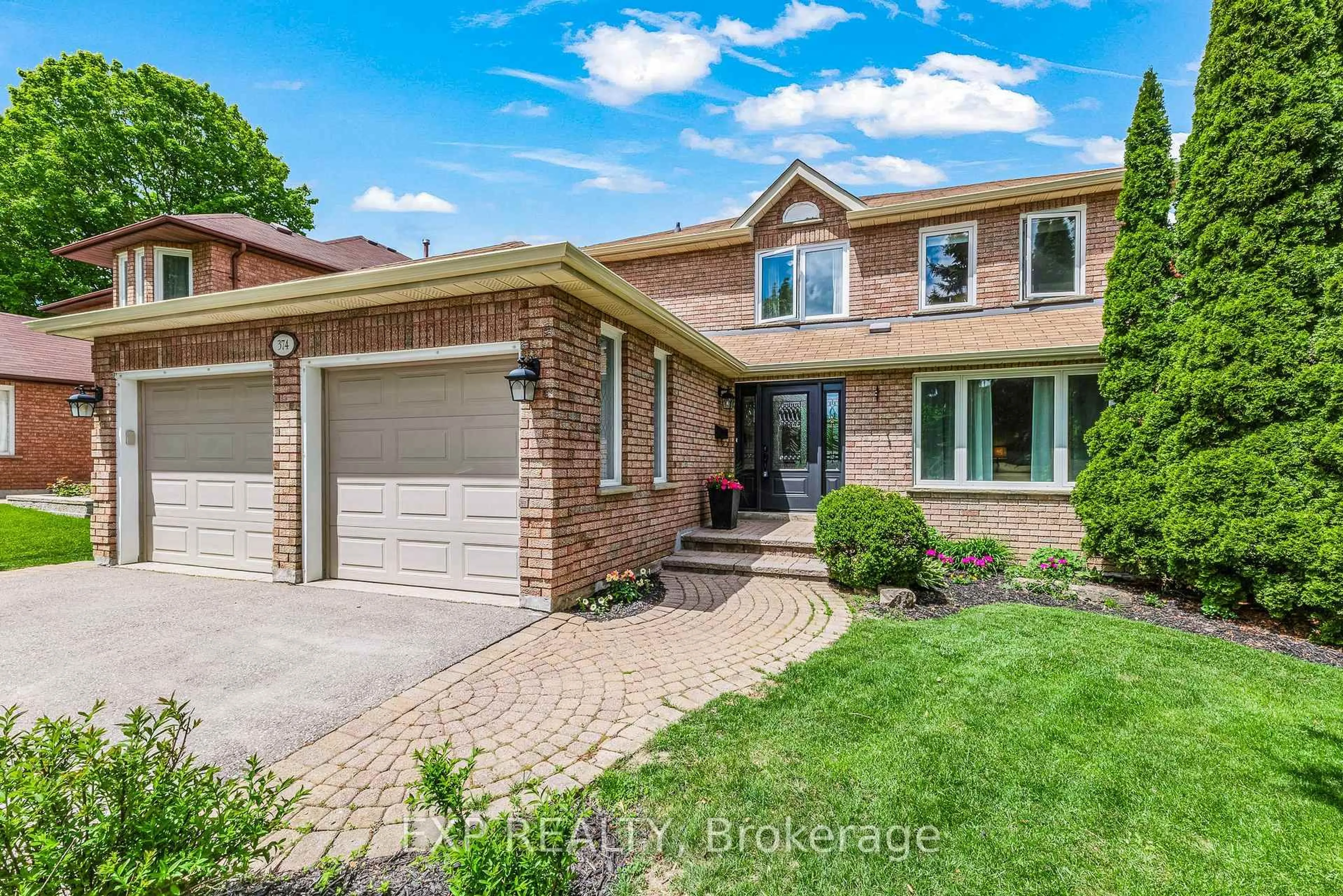 Home with brick exterior material, street for 374 Savage Rd, Newmarket Ontario L3X 1S3