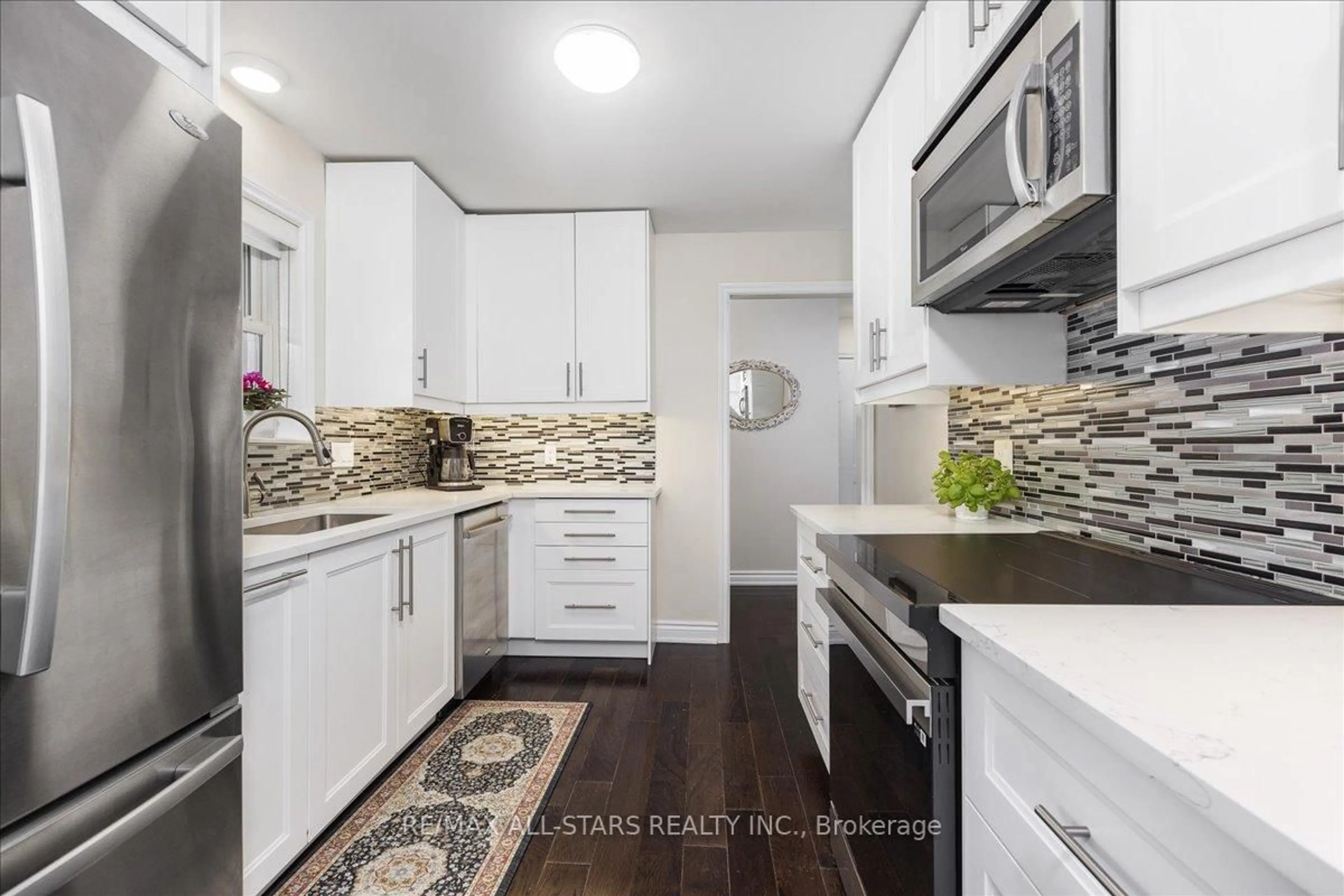 Open concept kitchen, unknown for 420 Centre St, Brock Ontario L0K 1A0