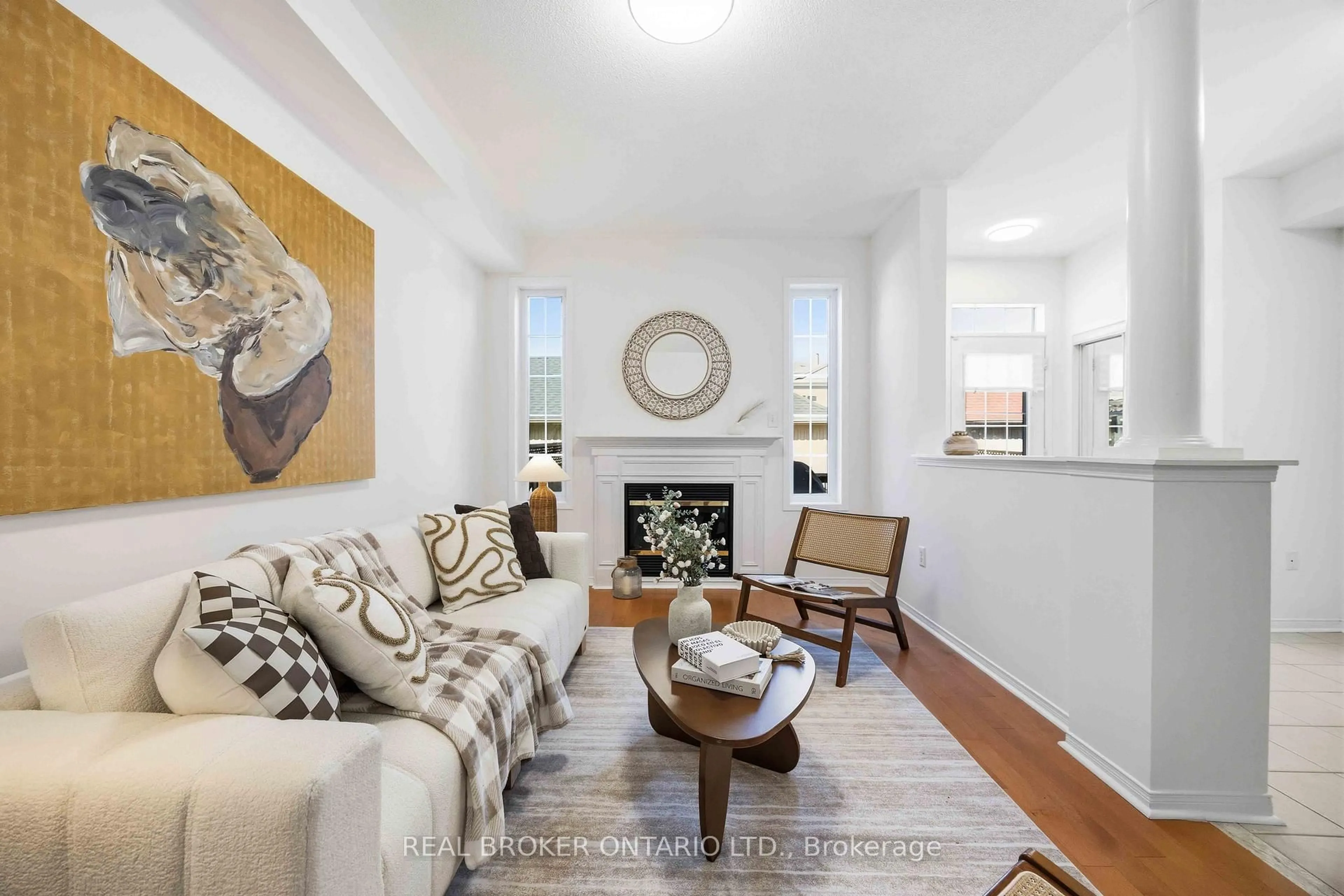 Living room with furniture, unknown for 3 Evaridge Dr, Markham Ontario L6B 1E9