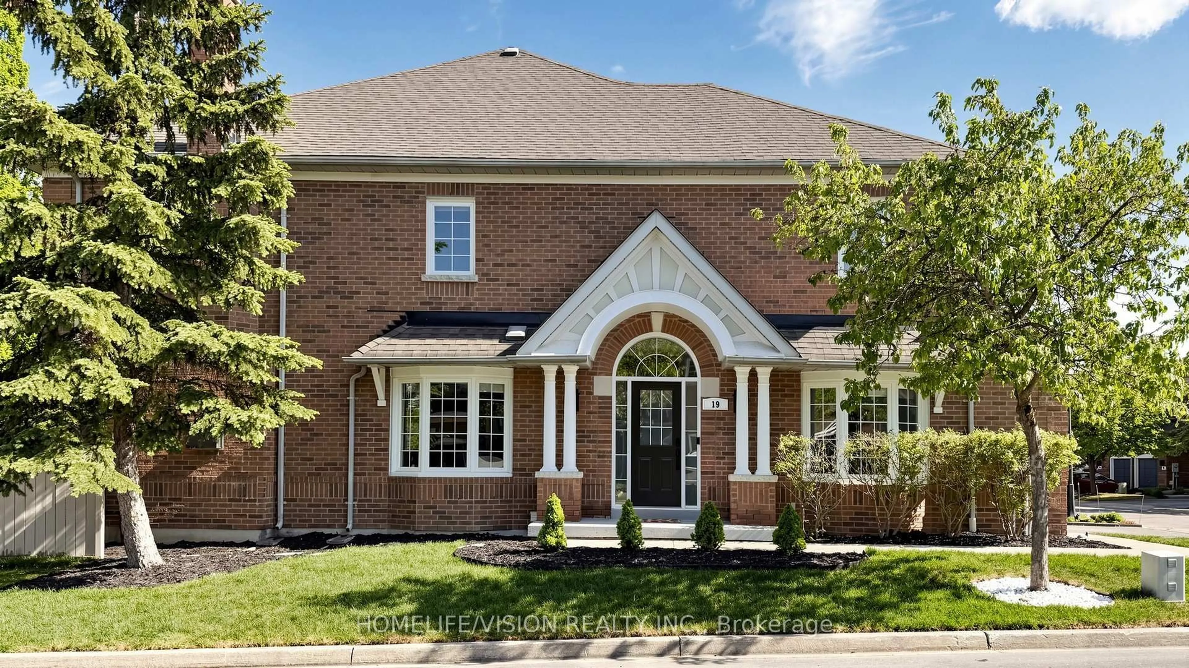Home with brick exterior material, street for 190 Harding Blvd #19, Richmond Hill Ontario L4C 0J9