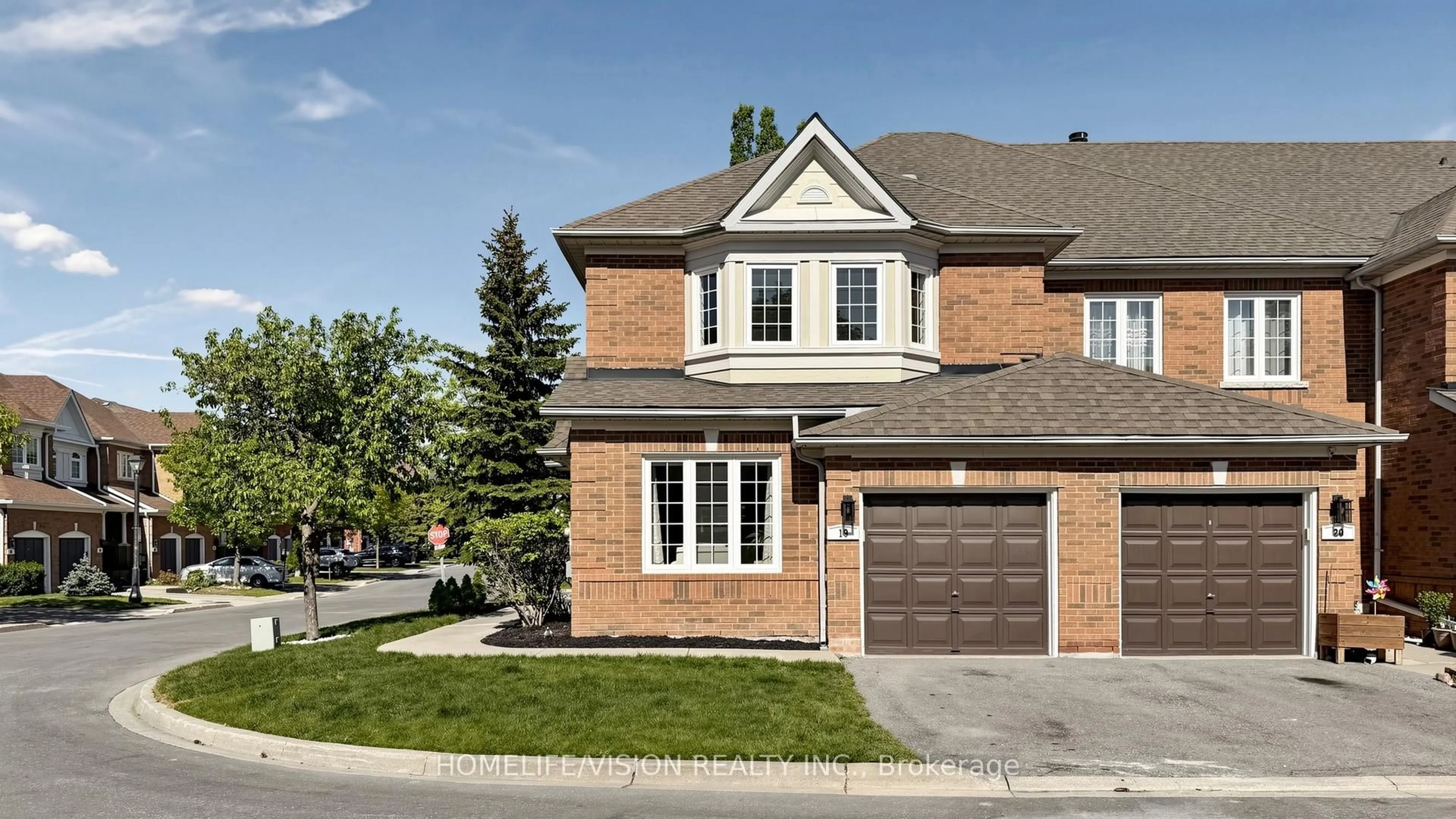 Home with brick exterior material, street for 190 Harding Blvd #19, Richmond Hill Ontario L4C 0J9