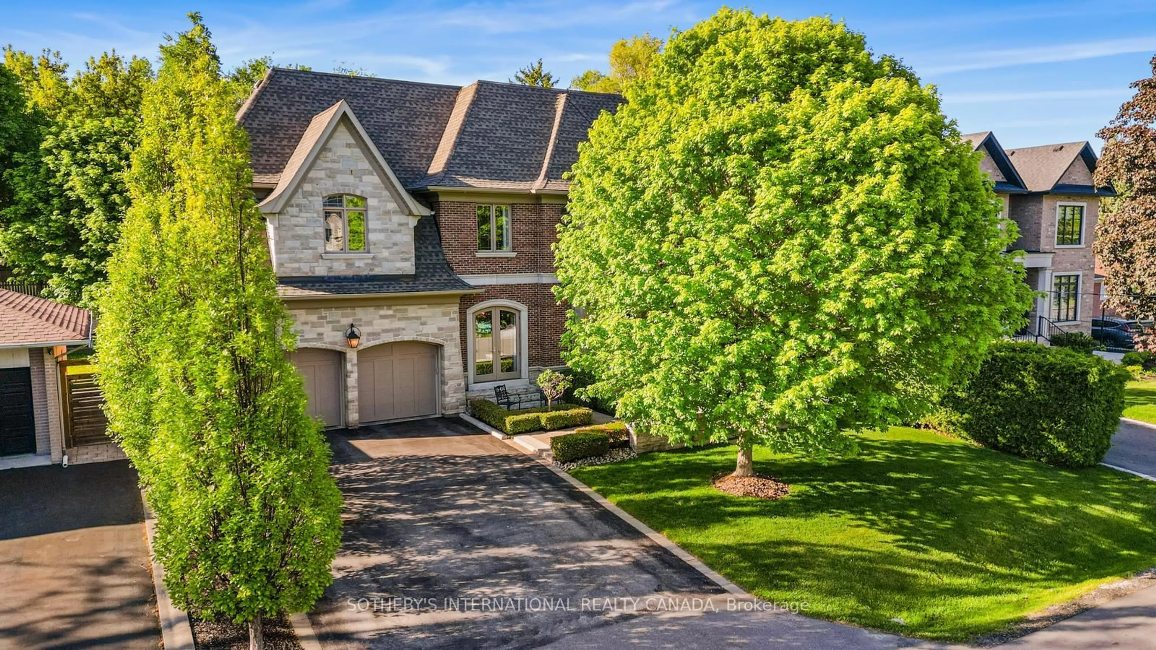 Home with brick exterior material, street for 6 Weller Cres, Vaughan Ontario L6A 1E4