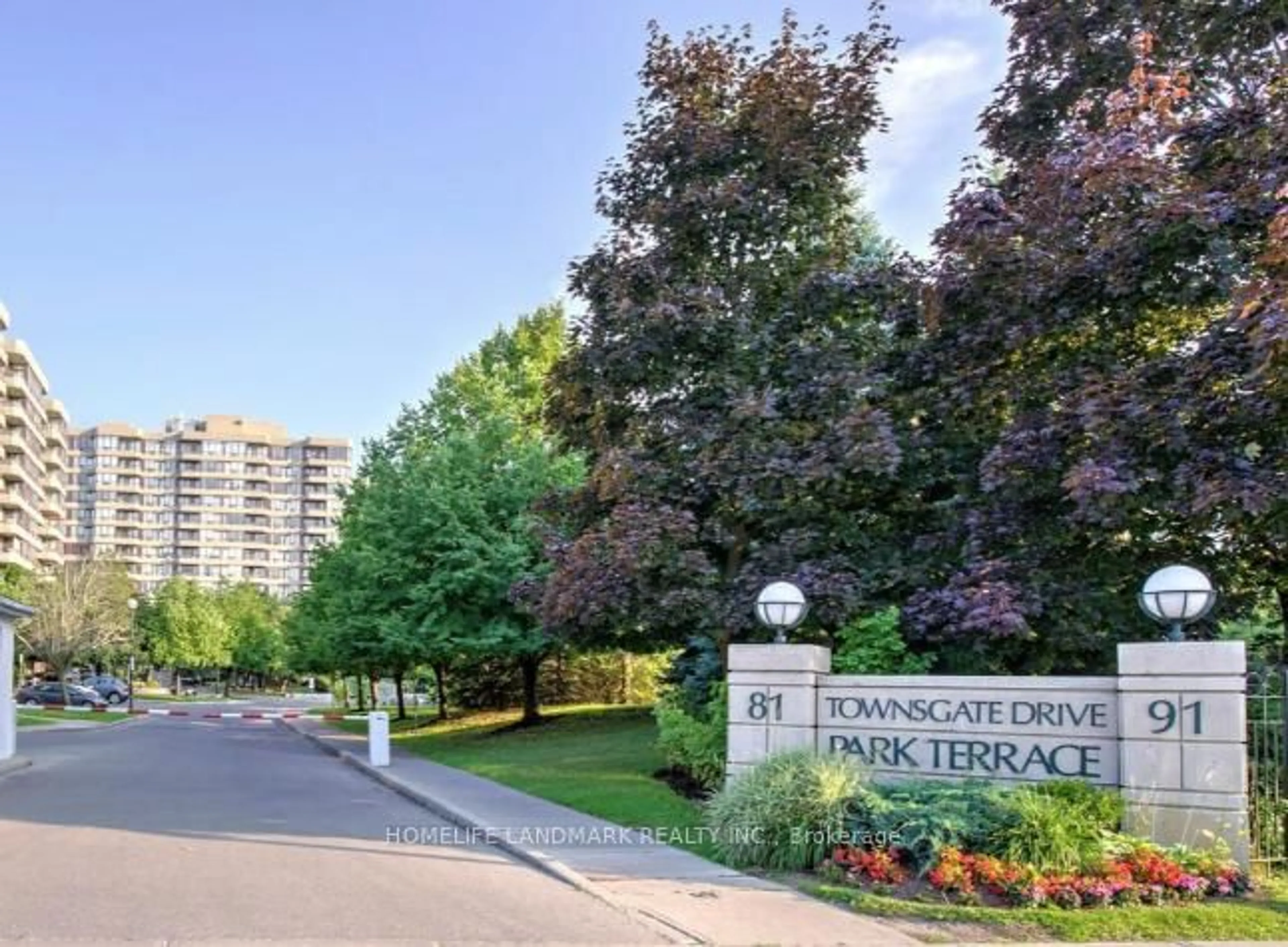 Unknown for 91 Townsgate Dr #711, Vaughan Ontario L4J 8E8
