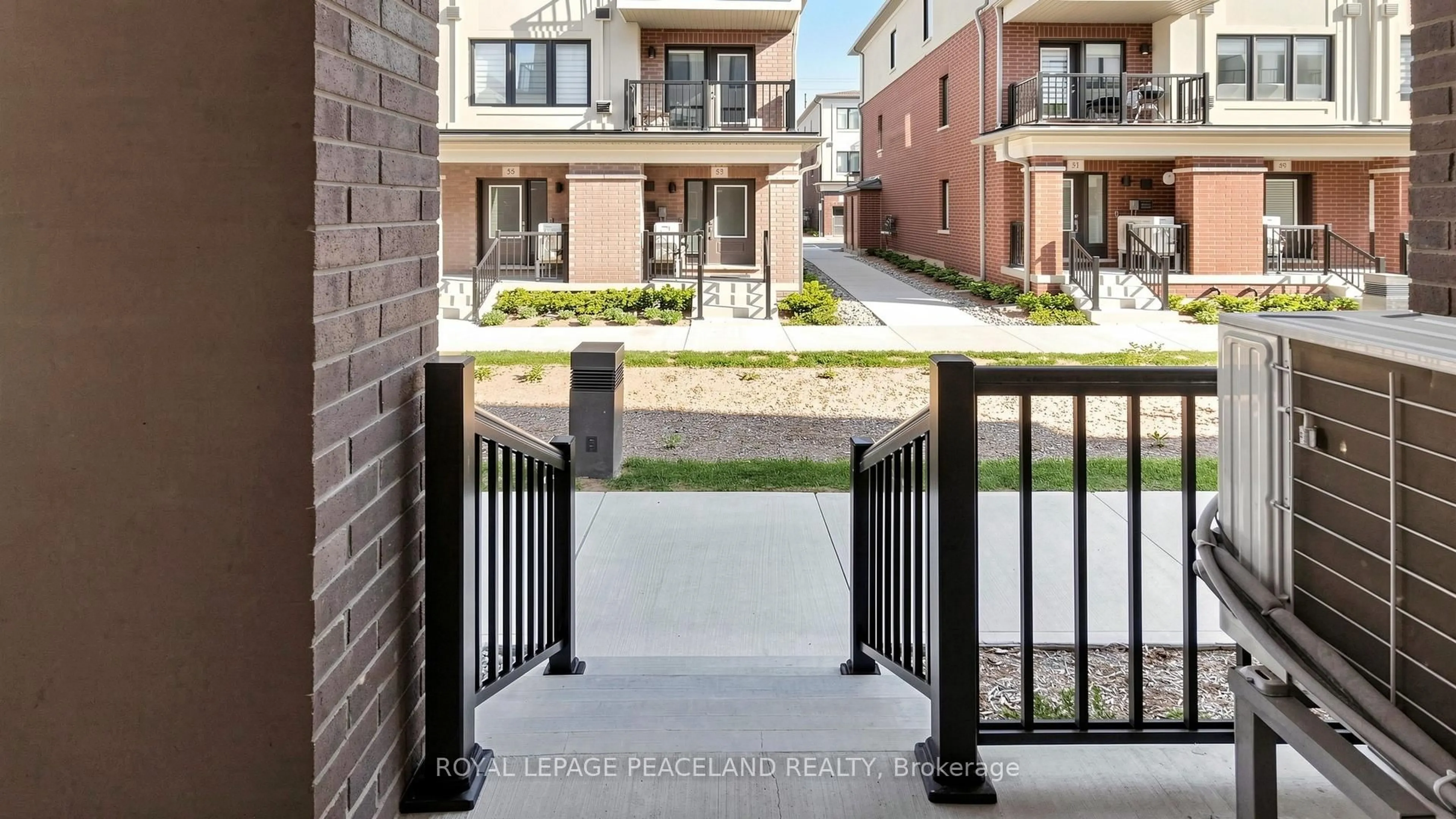 Unknown for 206 Matawin Lane, Richmond Hill Ontario L4B 0H7