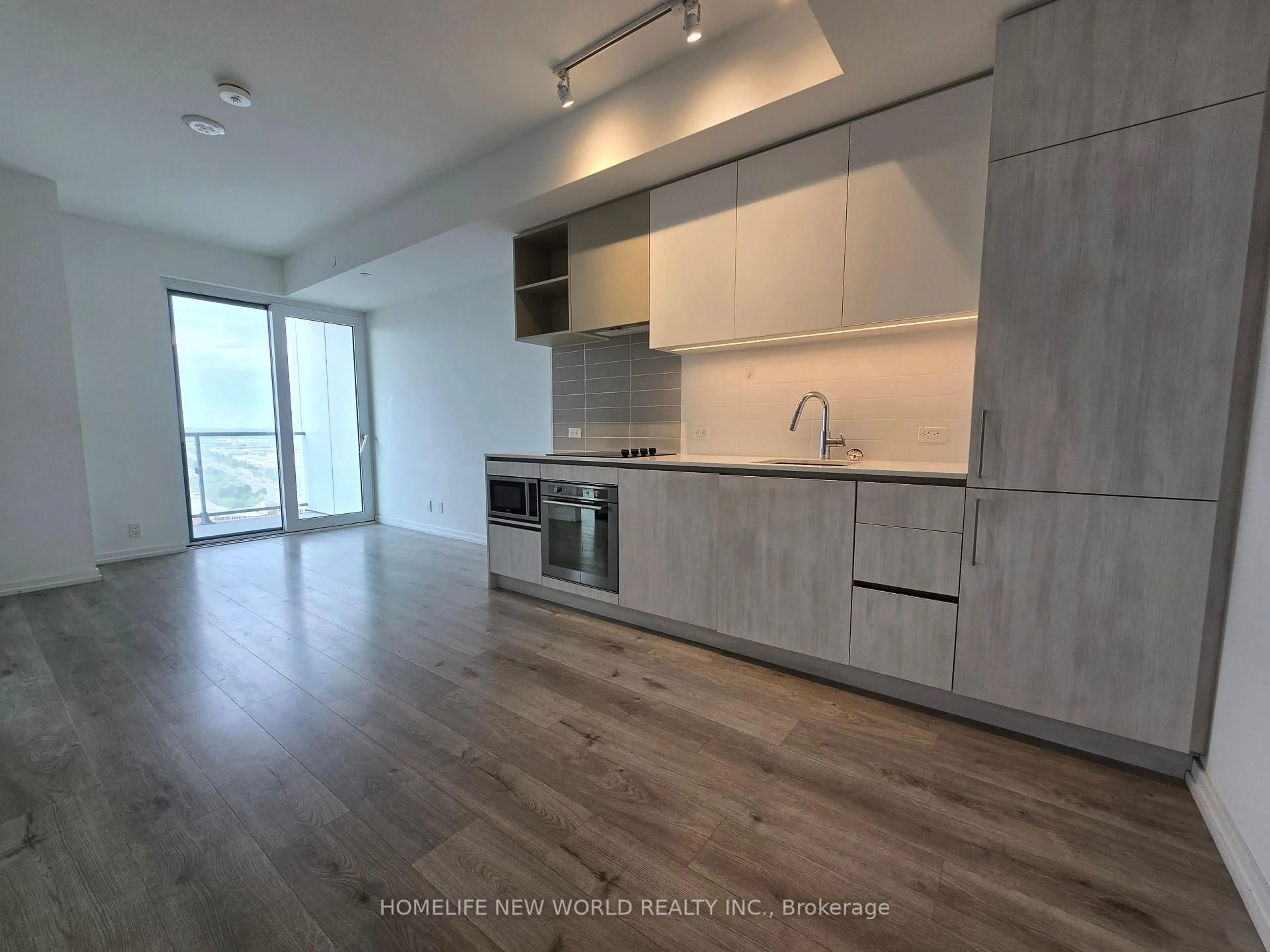 Unknown for 1000 Portage Pkwy #2115, Vaughan Ontario L4K 0L1