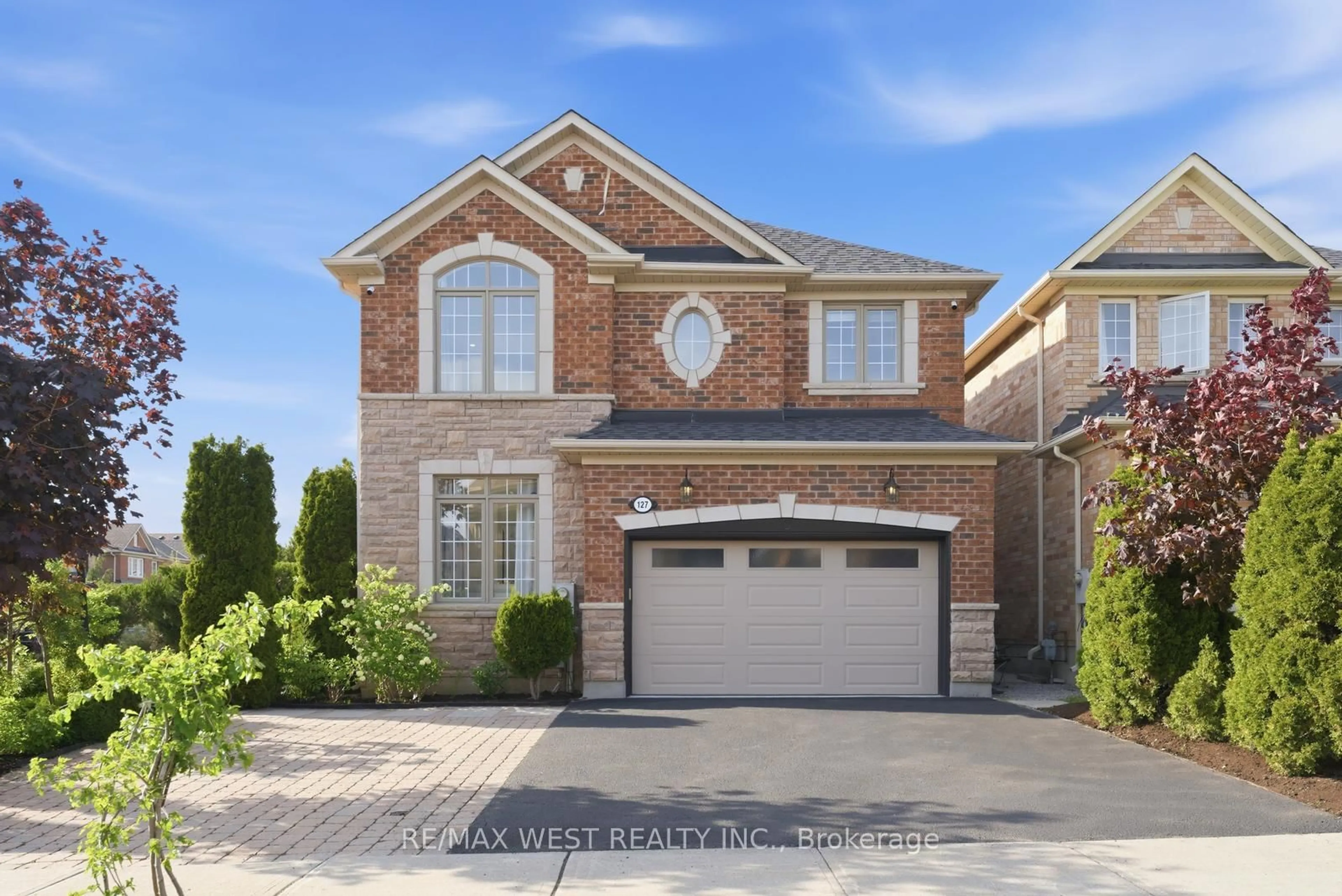 Home with brick exterior material, street for 127 Ozner Cres, Vaughan Ontario L4H 0G1
