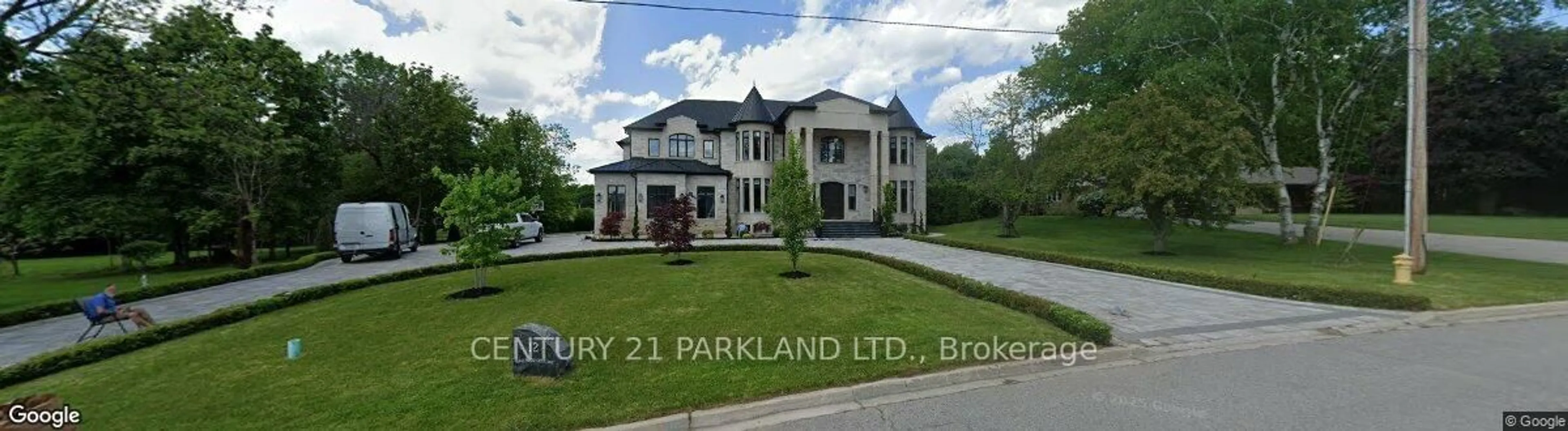 Home with brick exterior material, building for 12 Hollywood Cres, King Ontario L0G 1N0