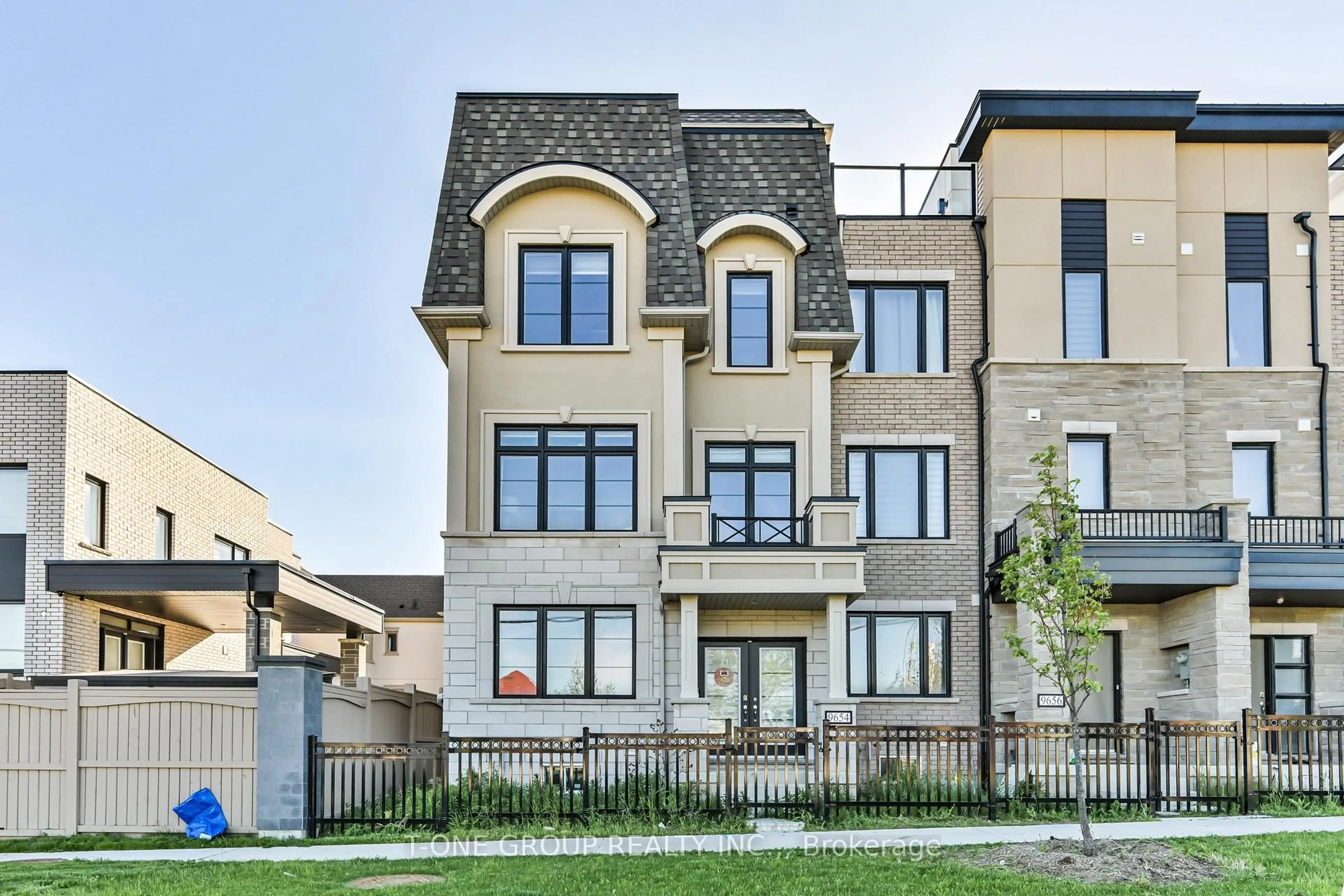Home with brick exterior material, street for 9654 Kennedy Rd, Markham Ontario L6C 3J7