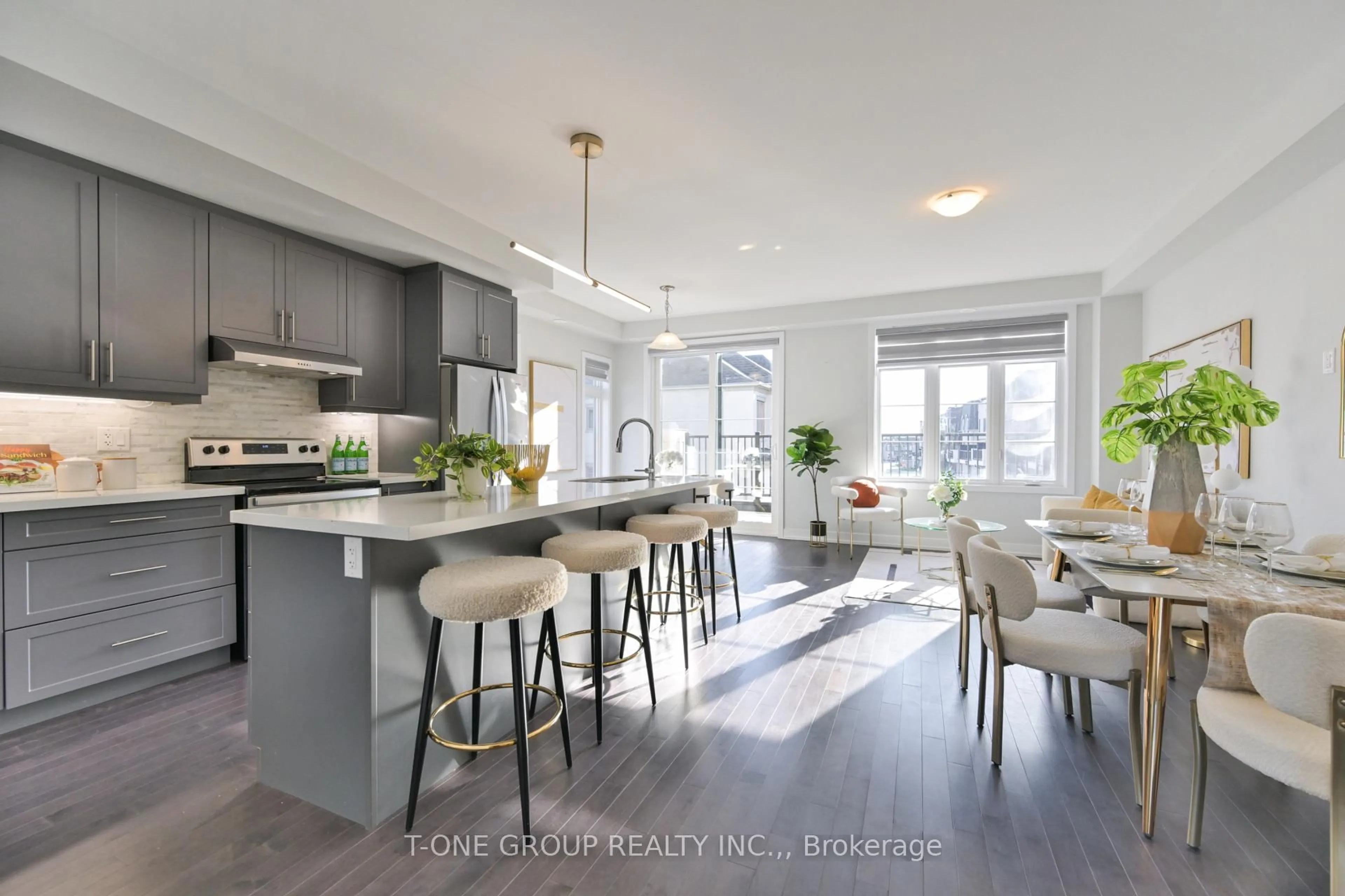 Open concept kitchen, unknown for 9654 Kennedy Rd, Markham Ontario L6C 3J7