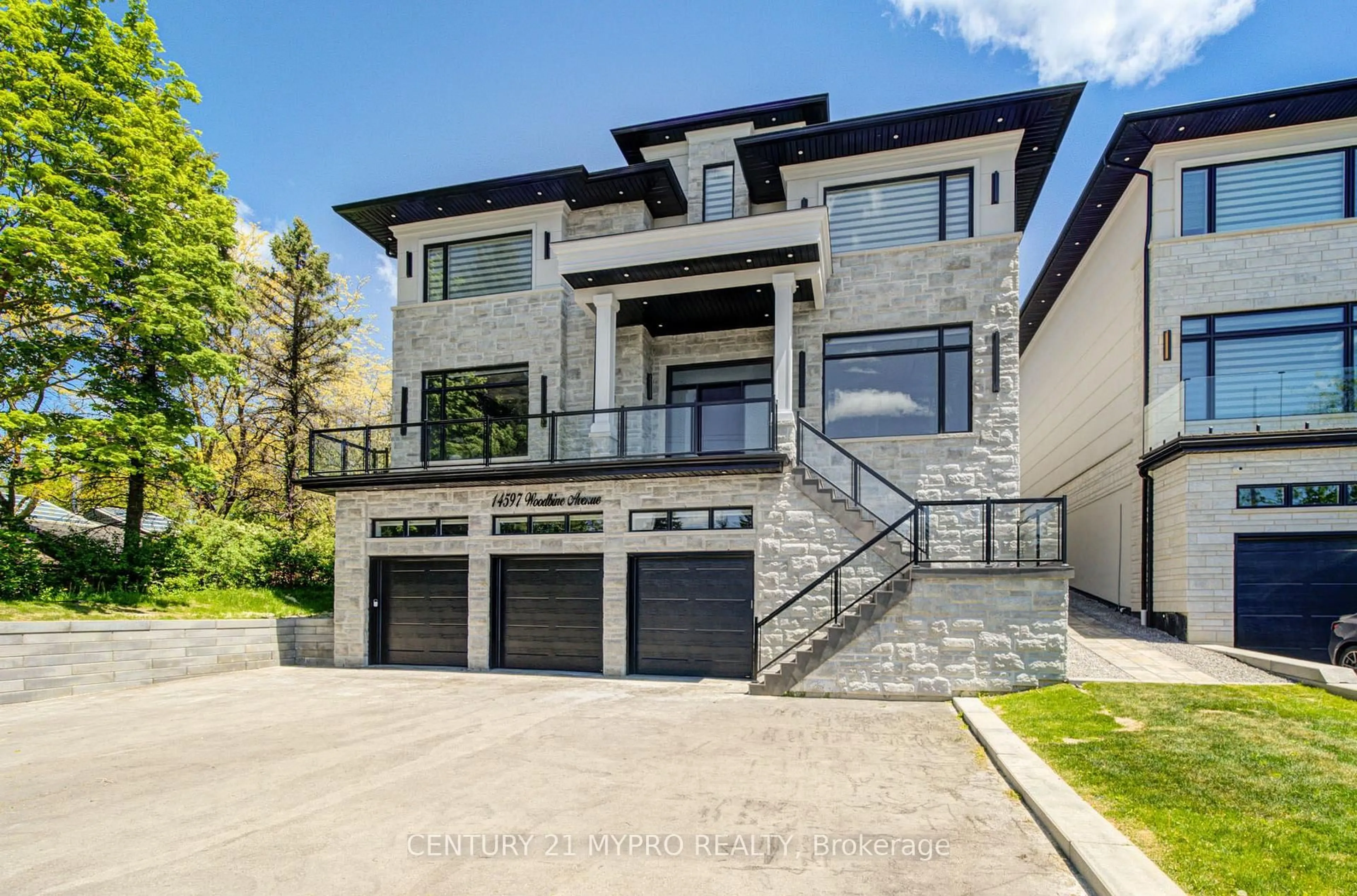 Home with brick exterior material, street for 14597 Woodbine Ave, Whitchurch-Stouffville Ontario L4A 2E2