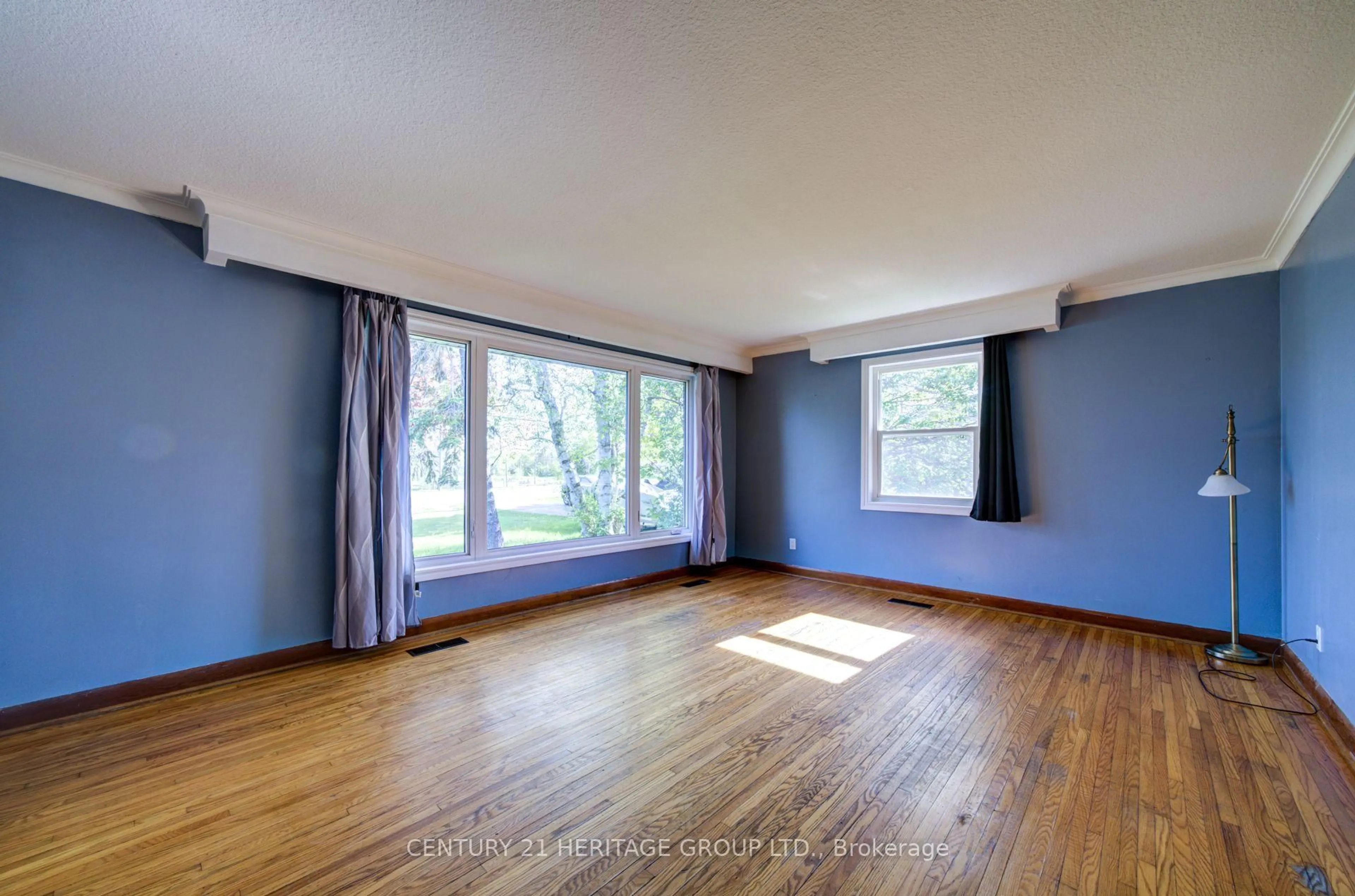 A pic of a room for 1654 Metro Rd, Georgina Ontario L0E 1S0