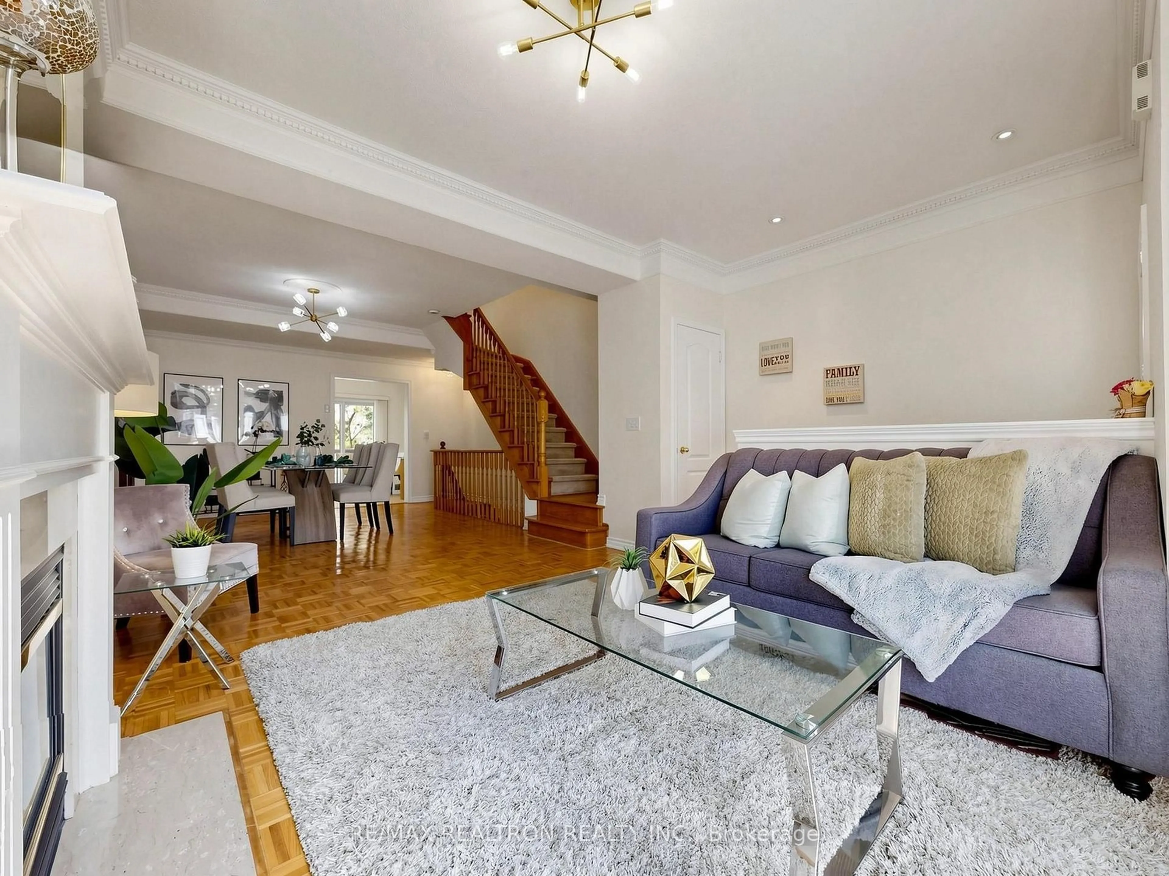 Living room with furniture, unknown for 9133 Bayview Ave #12, Richmond Hill Ontario L4B 4C5
