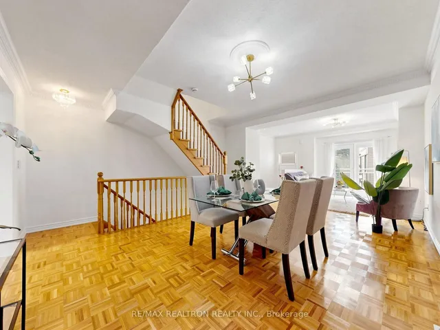 9133 Bayview Ave #12, Richmond Hill 5