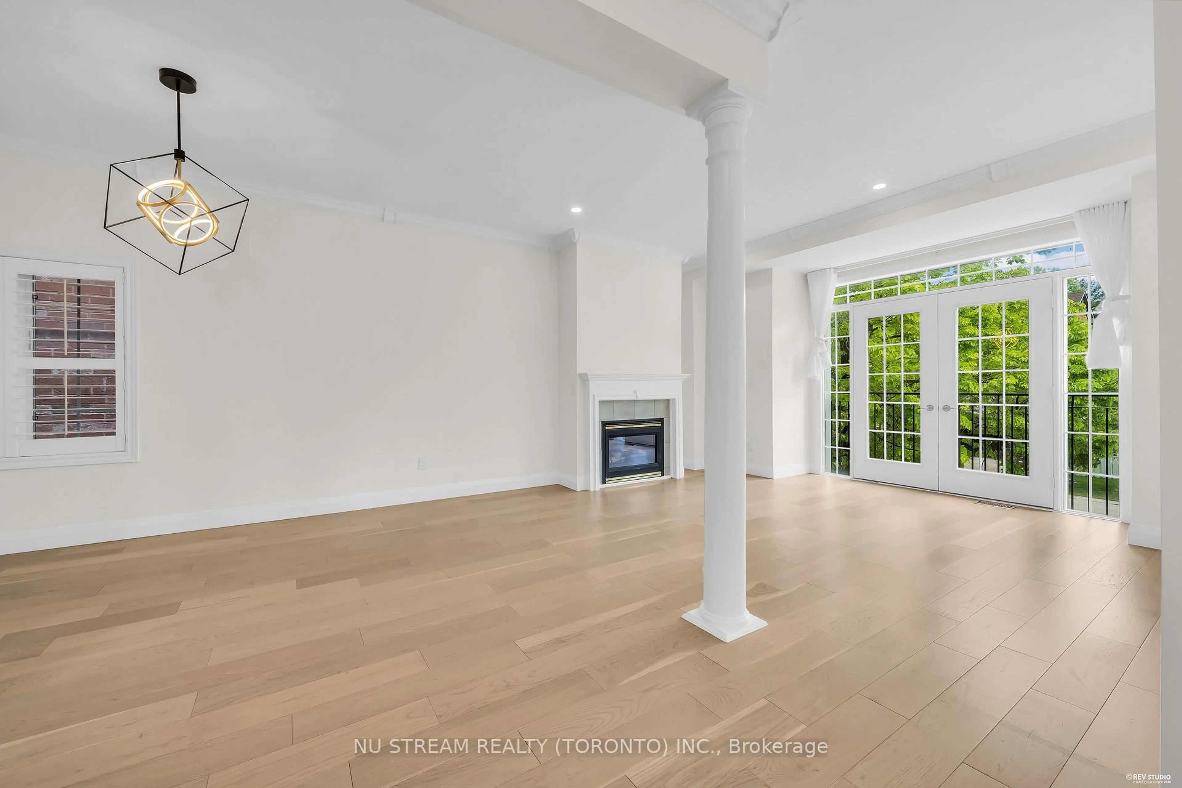A pic of a room for 36 Crispin Crt, Markham Ontario L3R 4G6