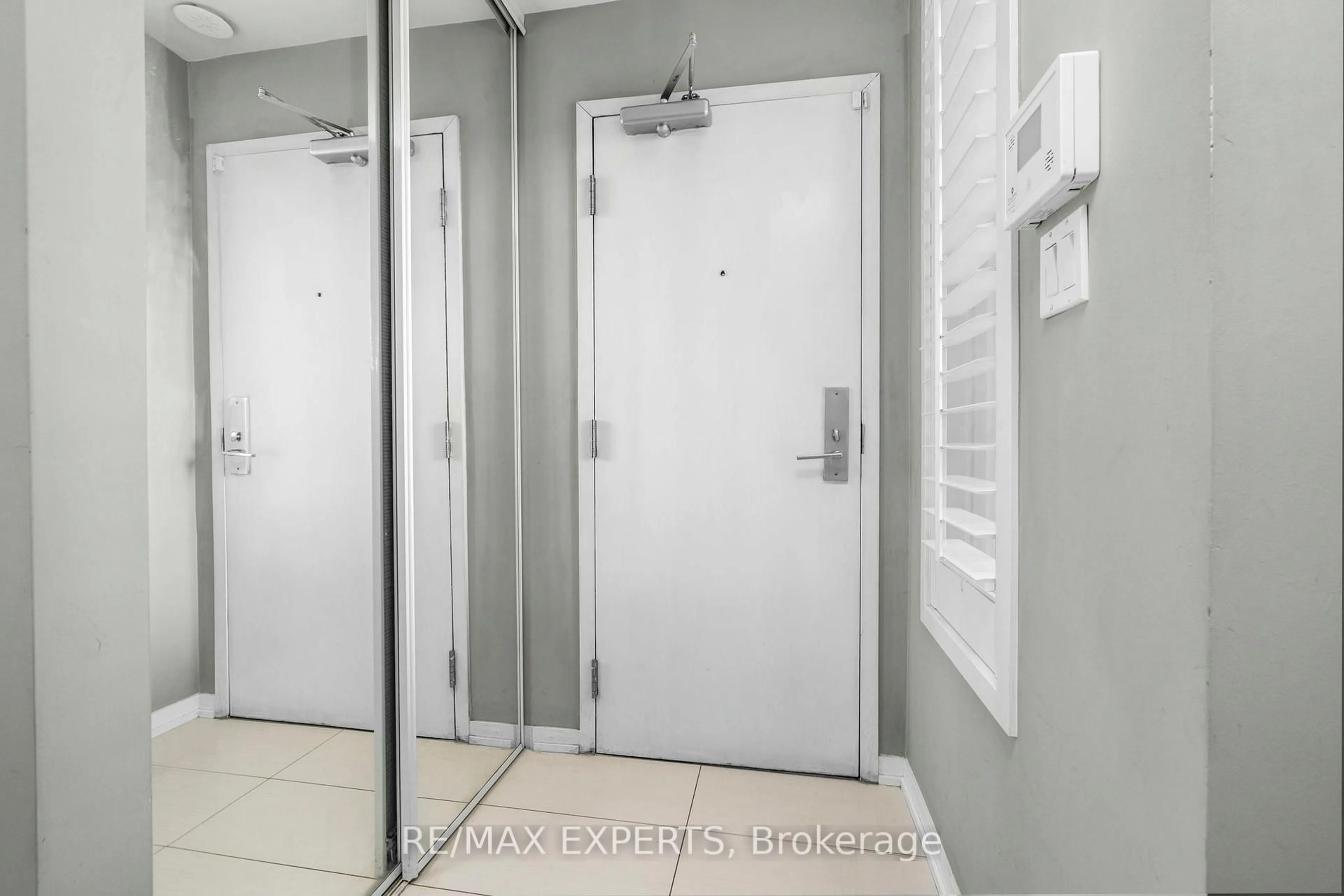 Unknown for 26 Bruce St #4, Vaughan Ontario L4L 0H4