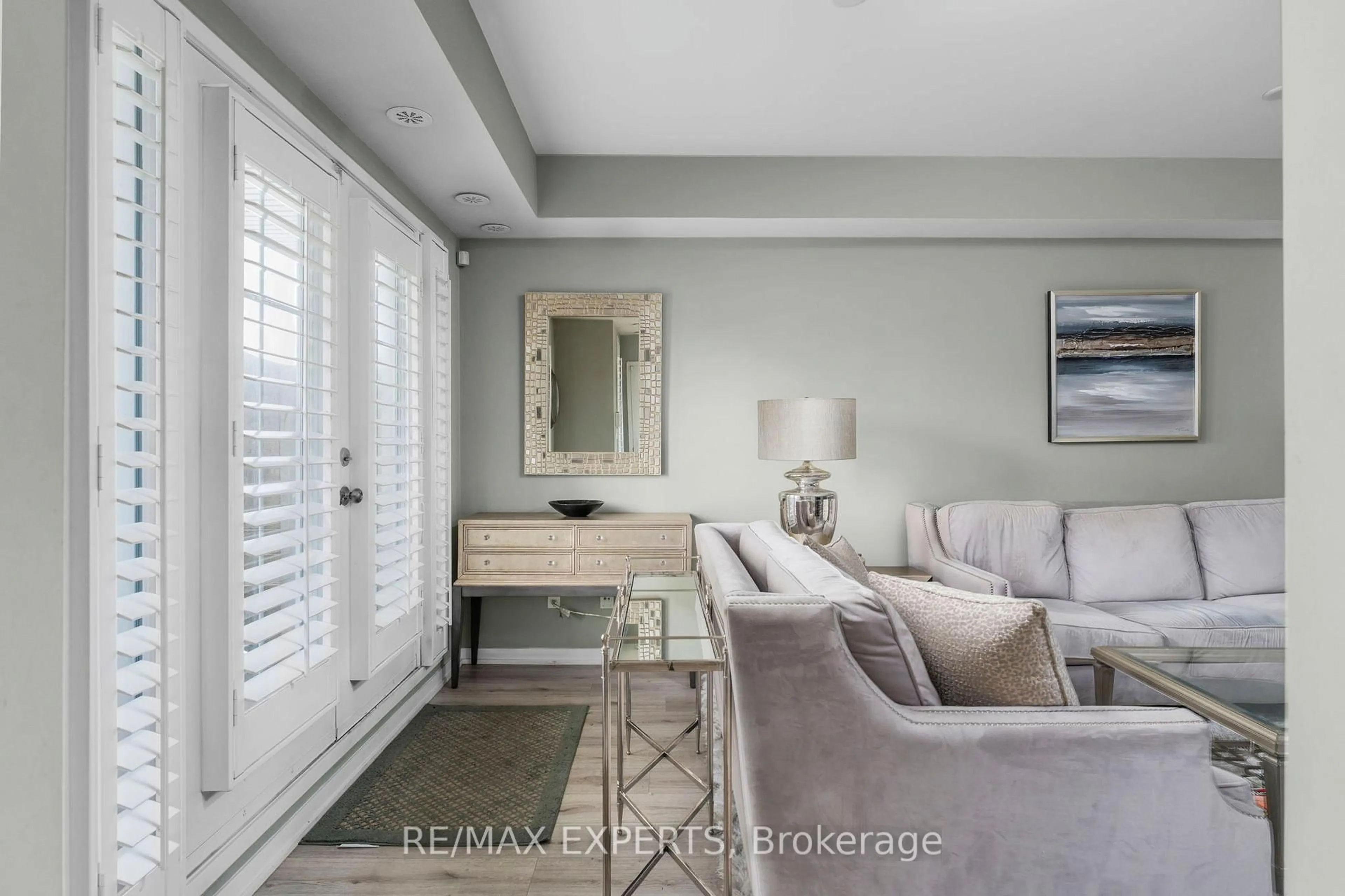 Living room with furniture, unknown for 26 Bruce St #4, Vaughan Ontario L4L 0H4