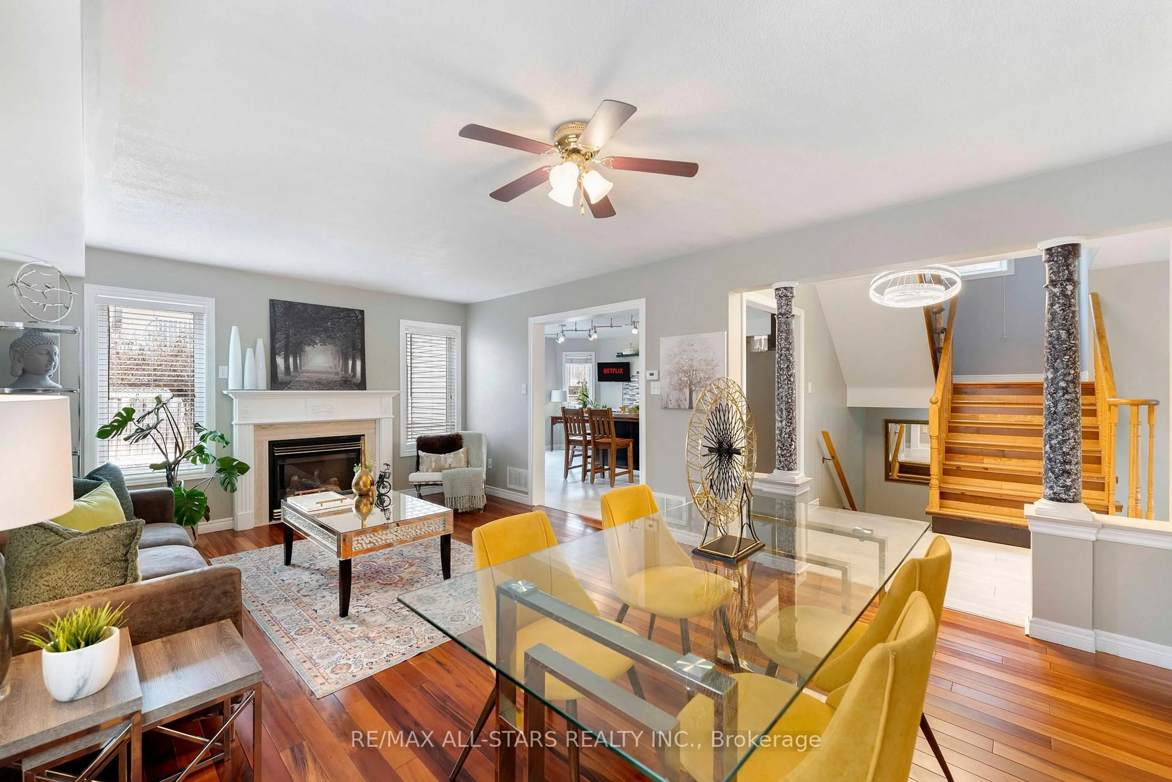 Unknown for 18 Reddenhurst Cres, Georgina Ontario L4P 4G1