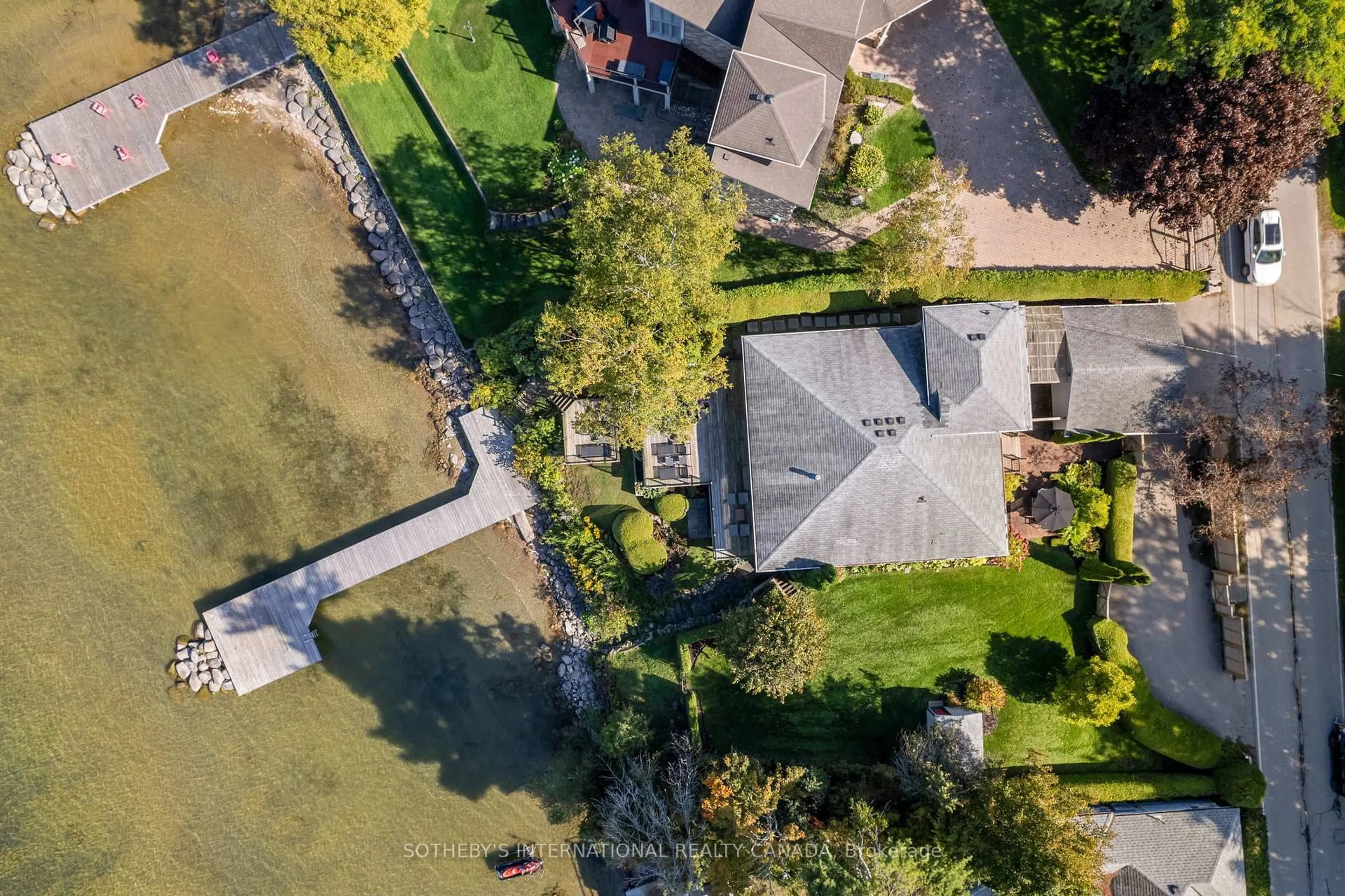 A pic from outside/outdoor area/front of a property/back of a property/a pic from drone, water/lake/river/ocean view for 170 Hedge Rd, Georgina Ontario L0E 1R0