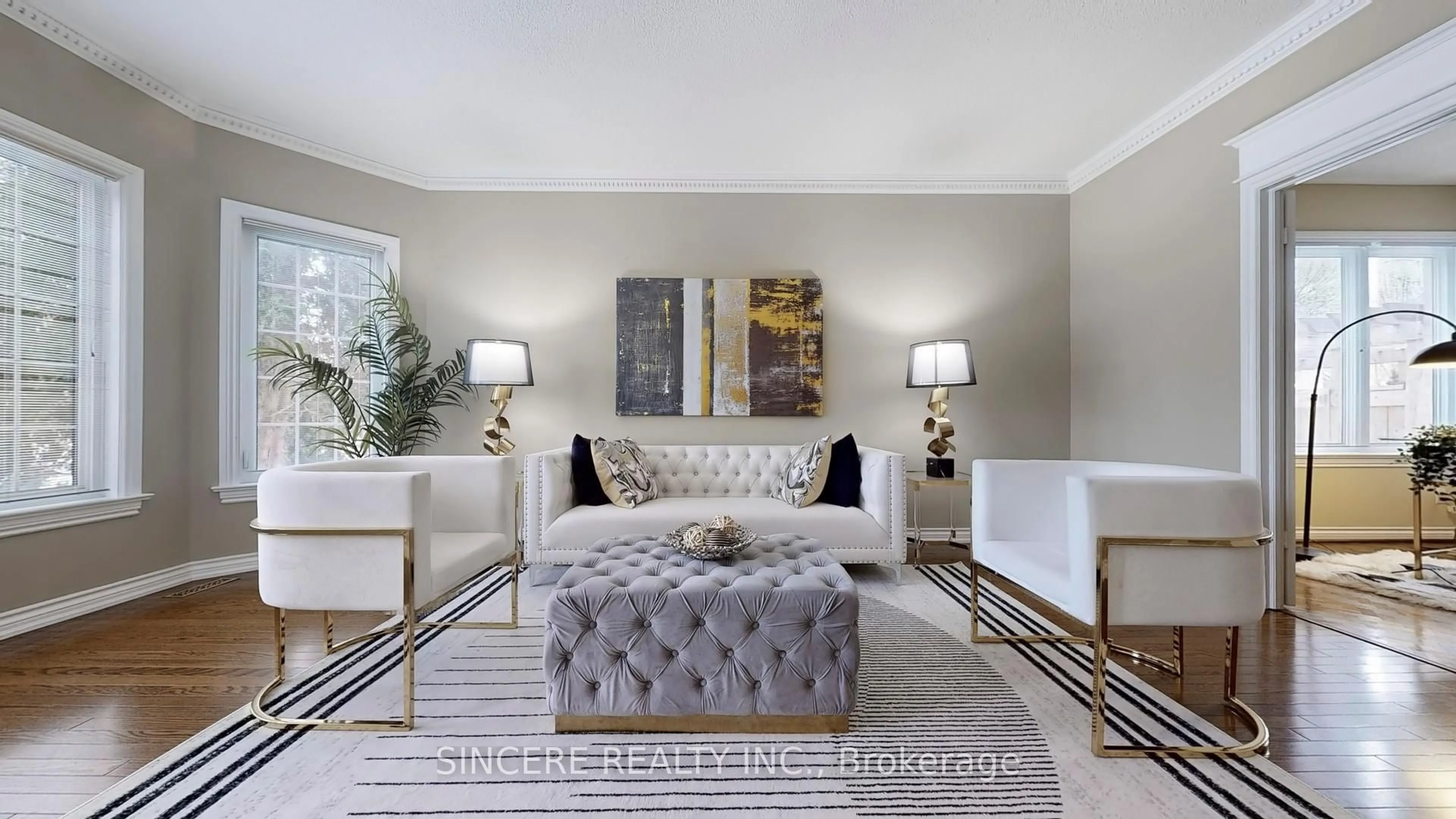 Living room with furniture, unknown for 76 Braeside Sq, Markham Ontario L3R 0A4