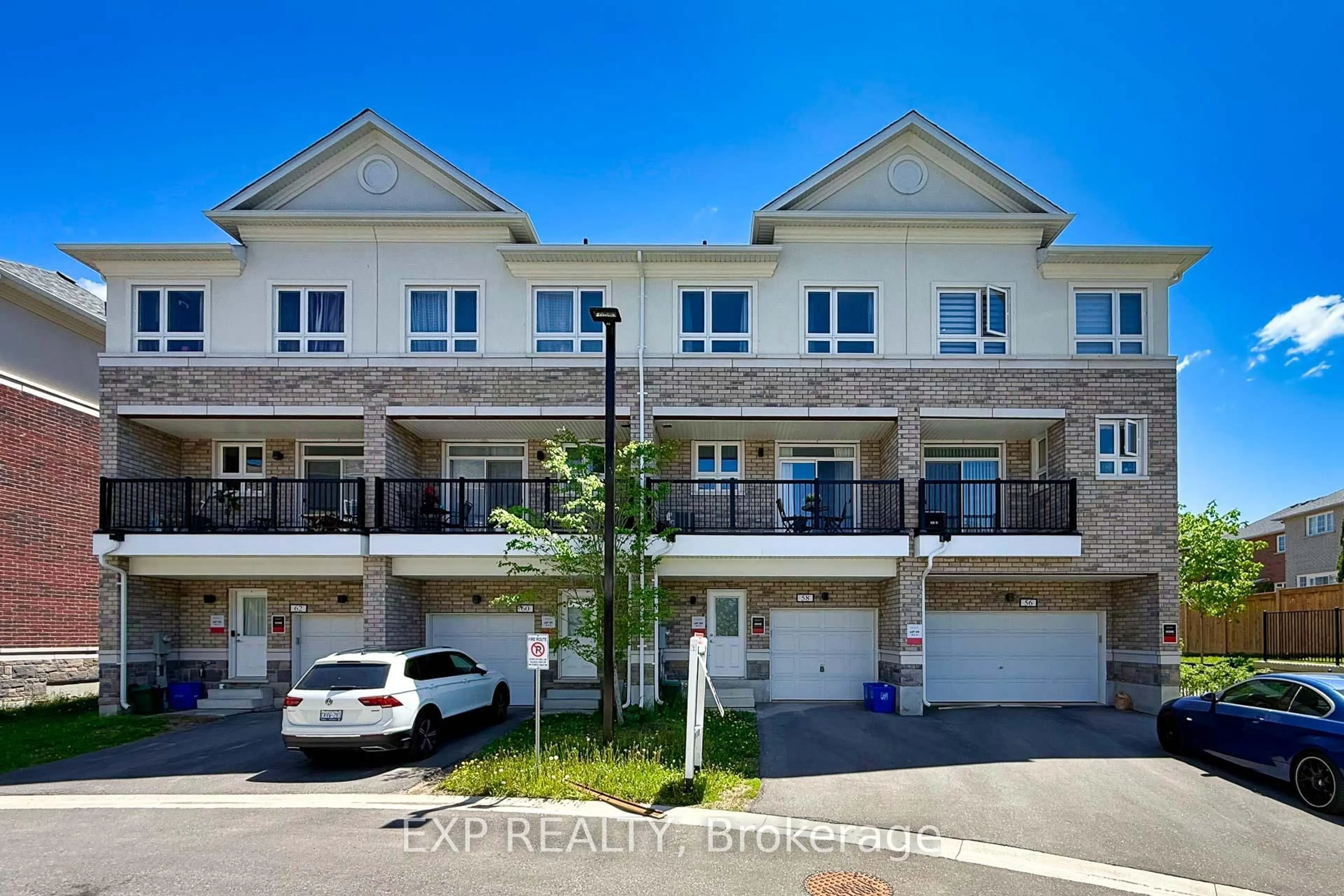 A pic from outside/outdoor area/front of a property/back of a property/a pic from drone, street for 58 Massachusetts Lane, Markham Ontario L6E 2C1