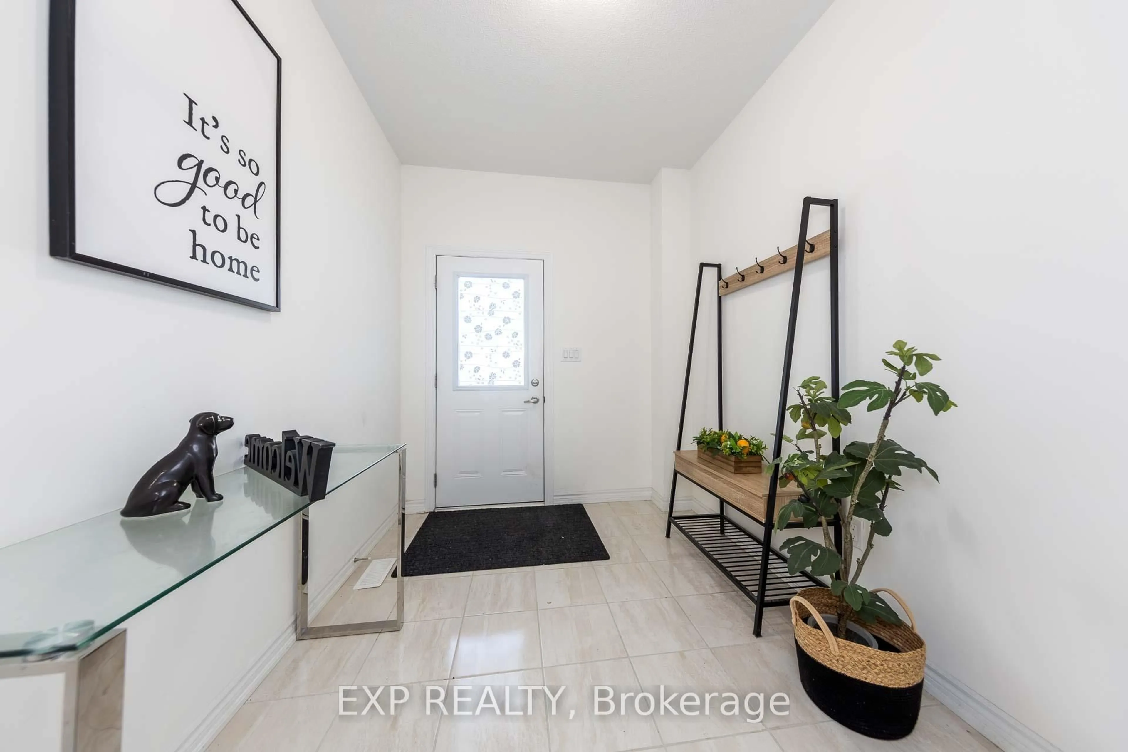 Indoor entryway for 58 Massachusetts Lane, Markham Ontario L6E 2C1