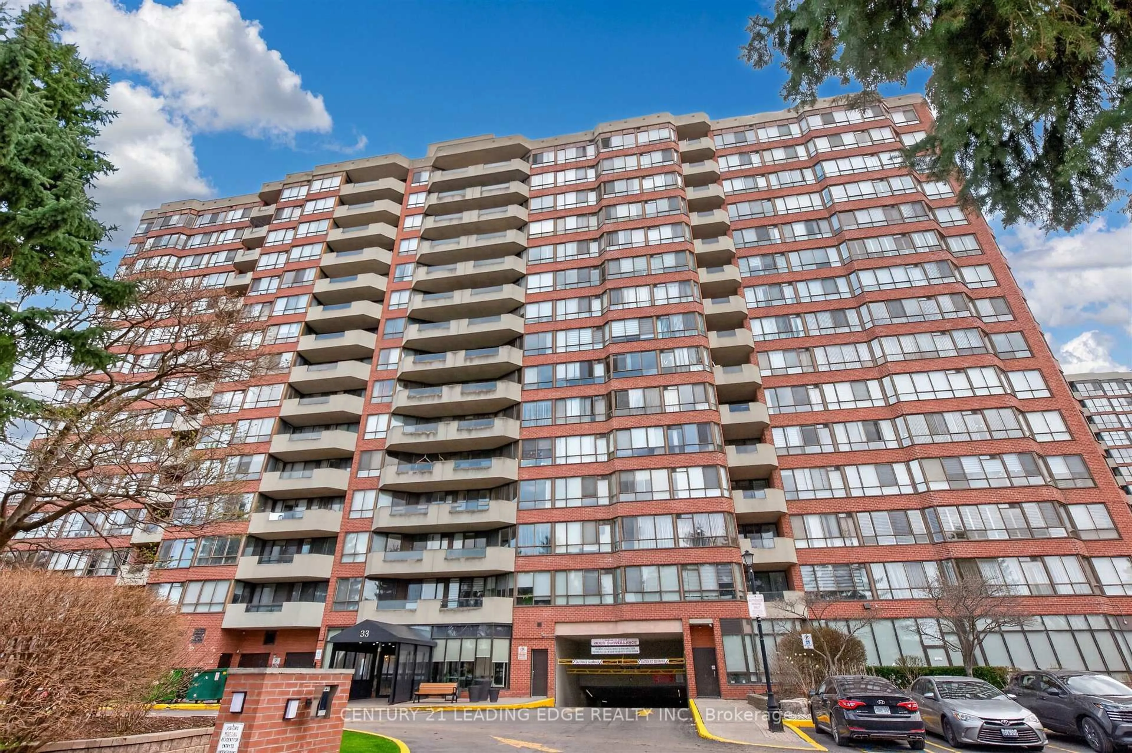 Unknown for 33 Weldrick Rd #1011, Richmond Hill Ontario L4C 8W4