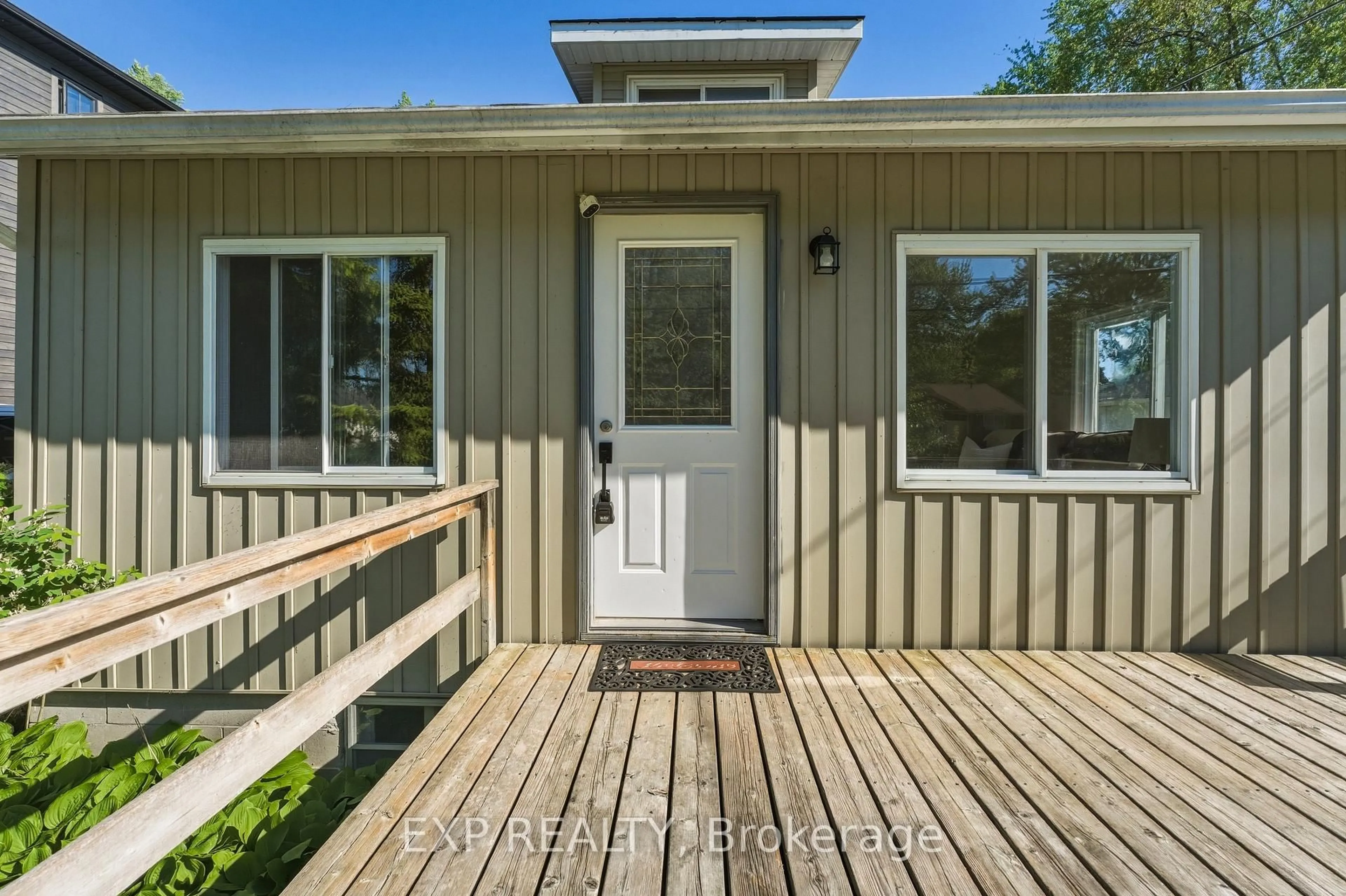 Unknown for 217 Bayview Ave, Georgina Ontario L4P 2T3