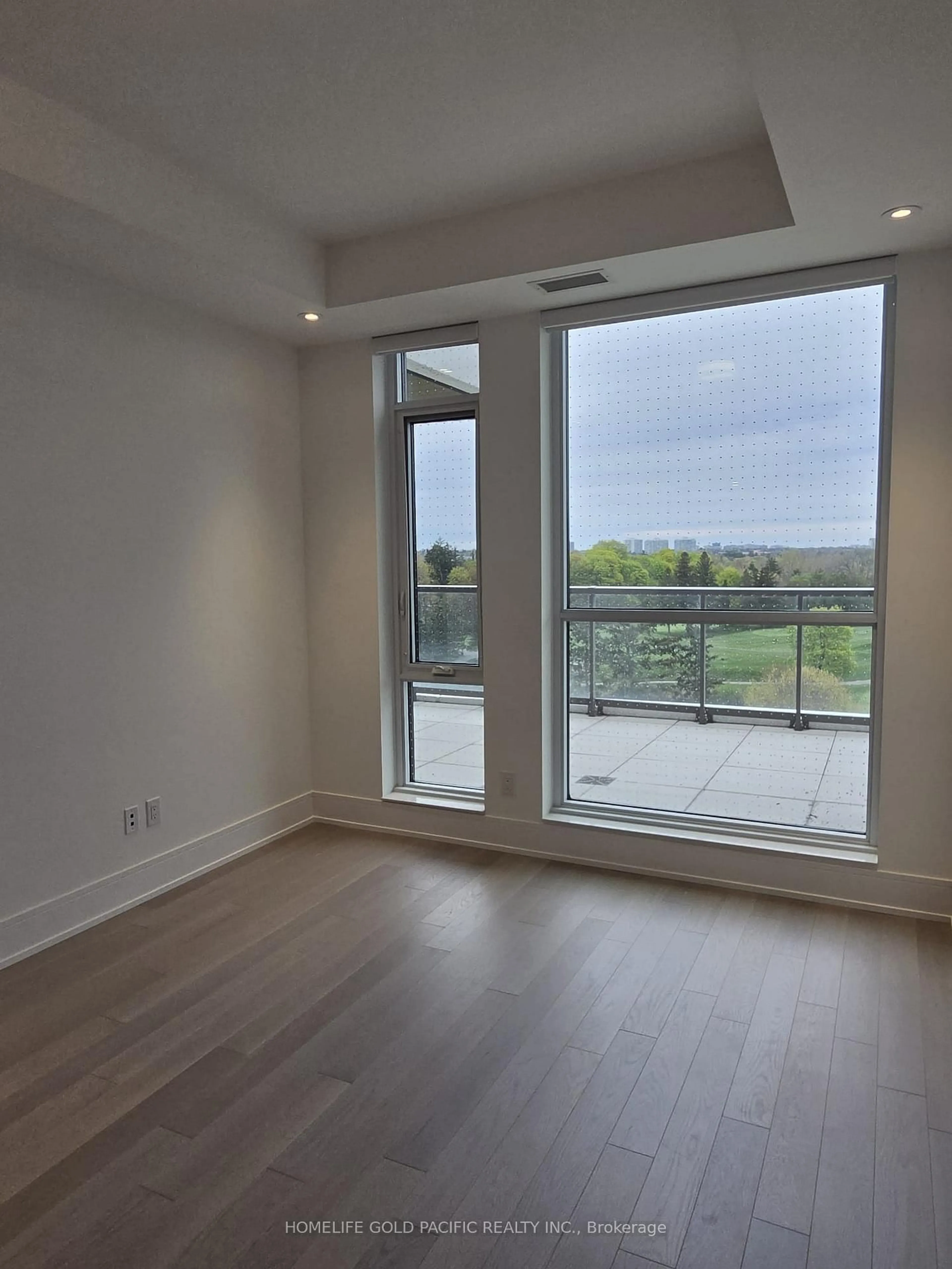 A pic of a room for 399 Royal Orchard Blvd #519, Markham Ontario L3T 0H3
