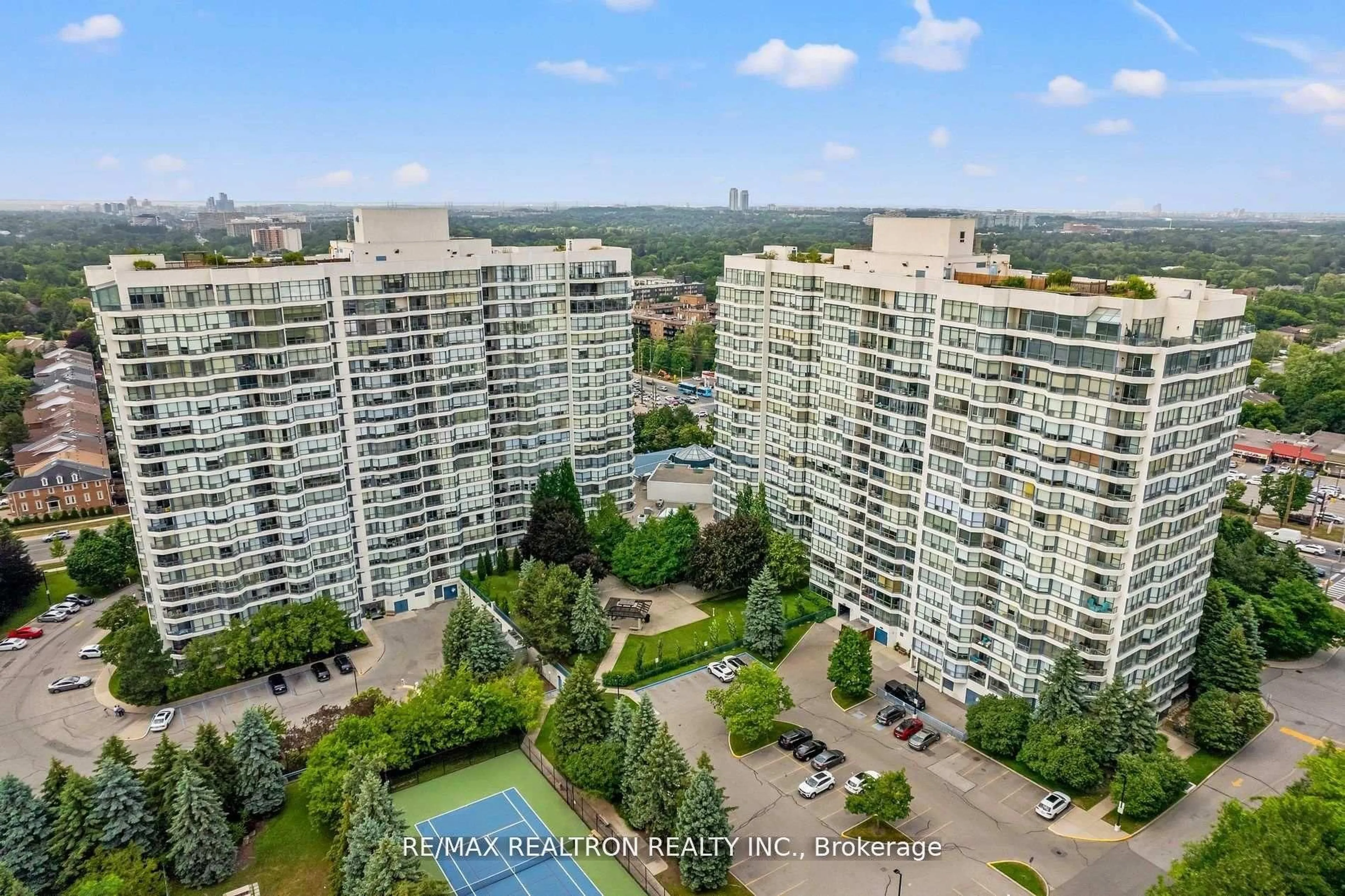 A pic from outside/outdoor area/front of a property/back of a property/a pic from drone, city buildings view from balcony for 7300 Yonge St #210, Vaughan Ontario L4J 7Y5