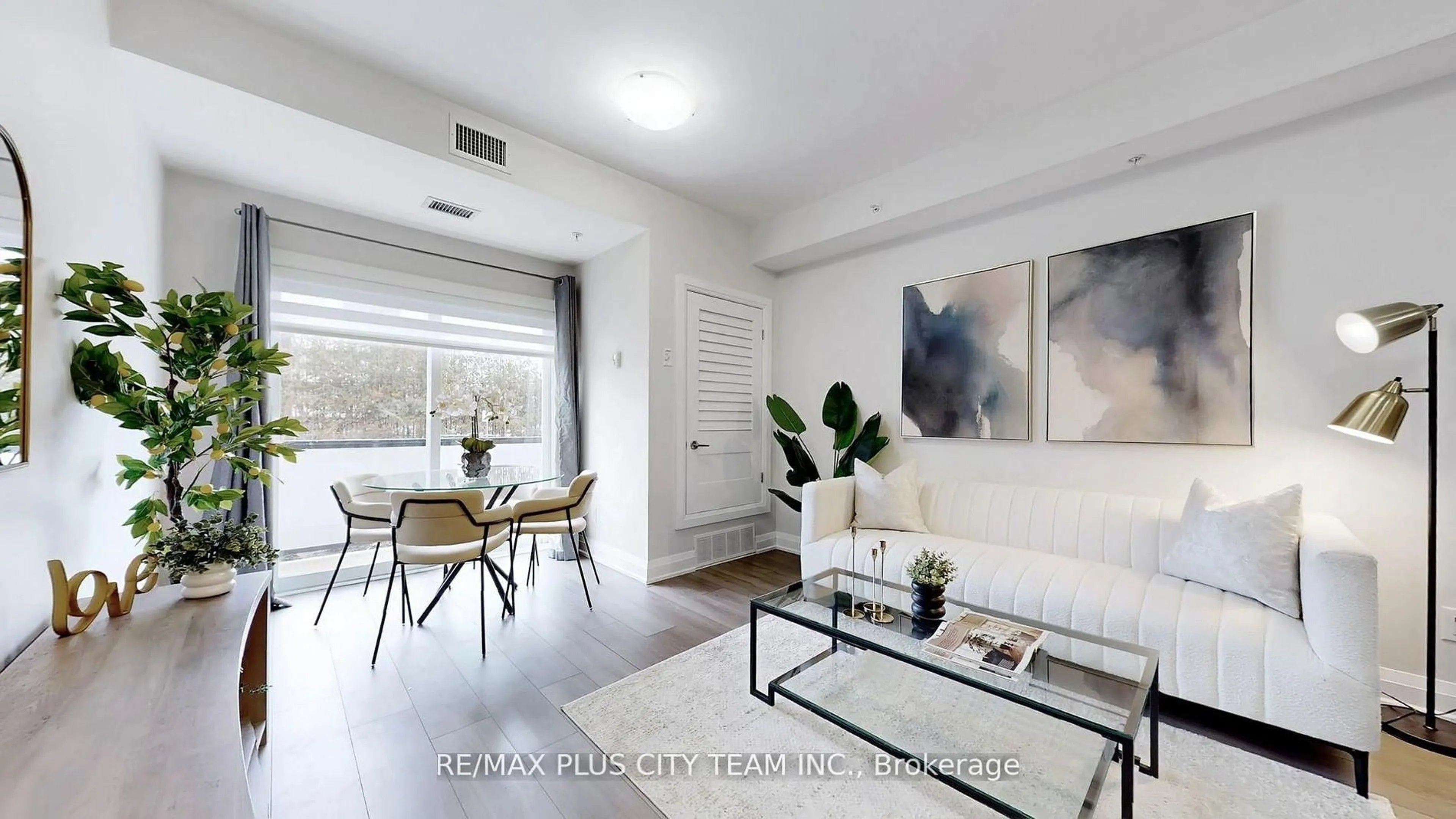 Living room with furniture, unknown for 481 Rupert Ave #120, Whitchurch-Stouffville Ontario L4A 1Y7