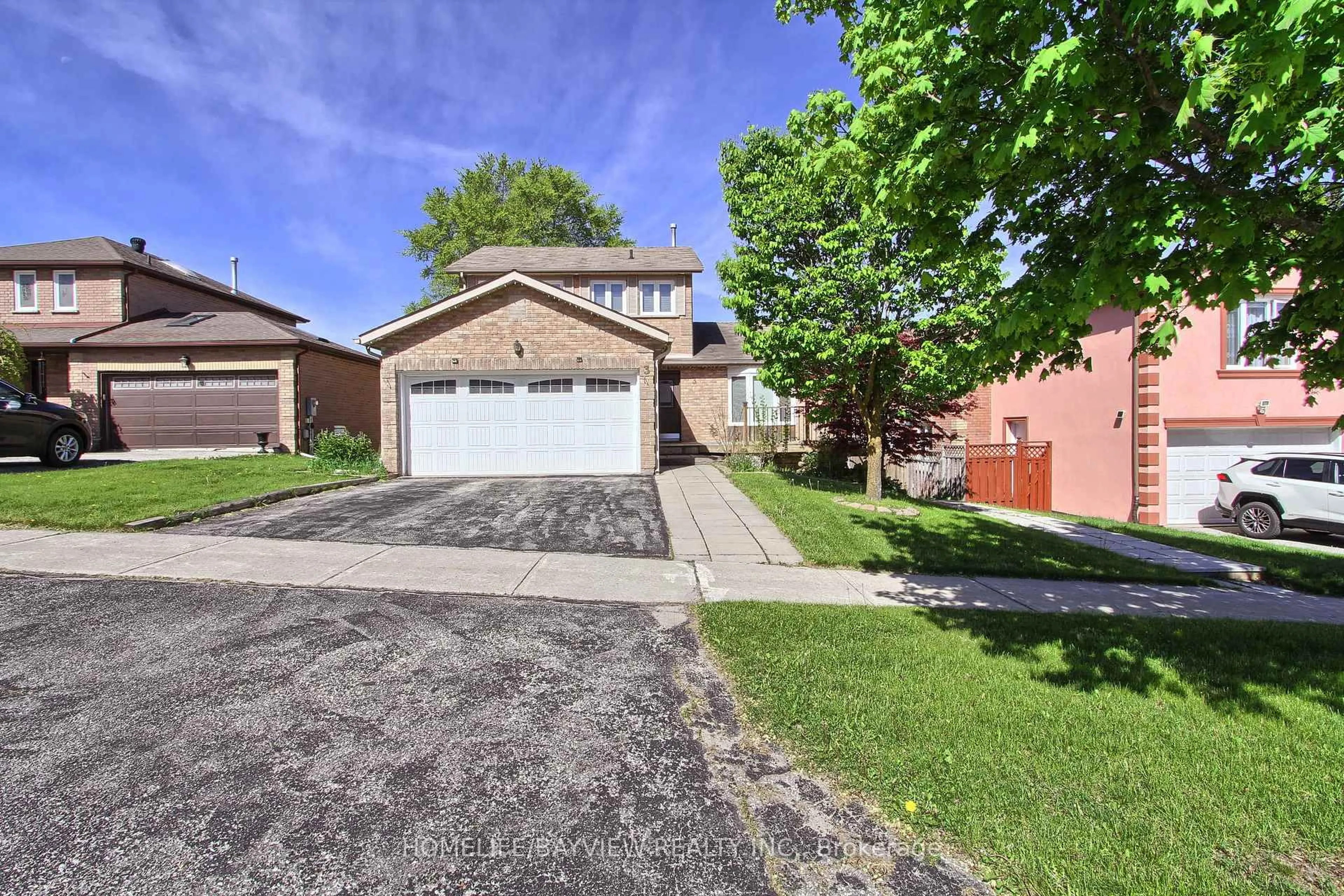 Unknown for 3 Tower Crt, Bradford West Gwillimbury Ontario L3Z 2V2