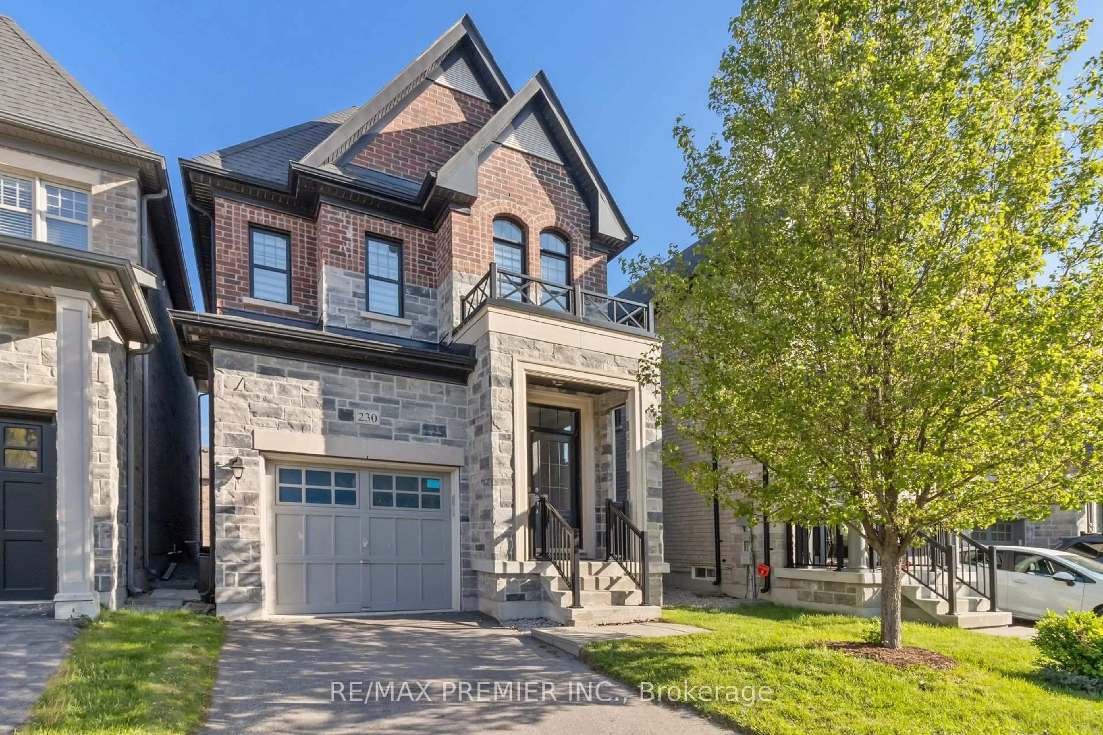 Home with brick exterior material, street for 230 Cranbrook Cres, Vaughan Ontario L4H 4K9