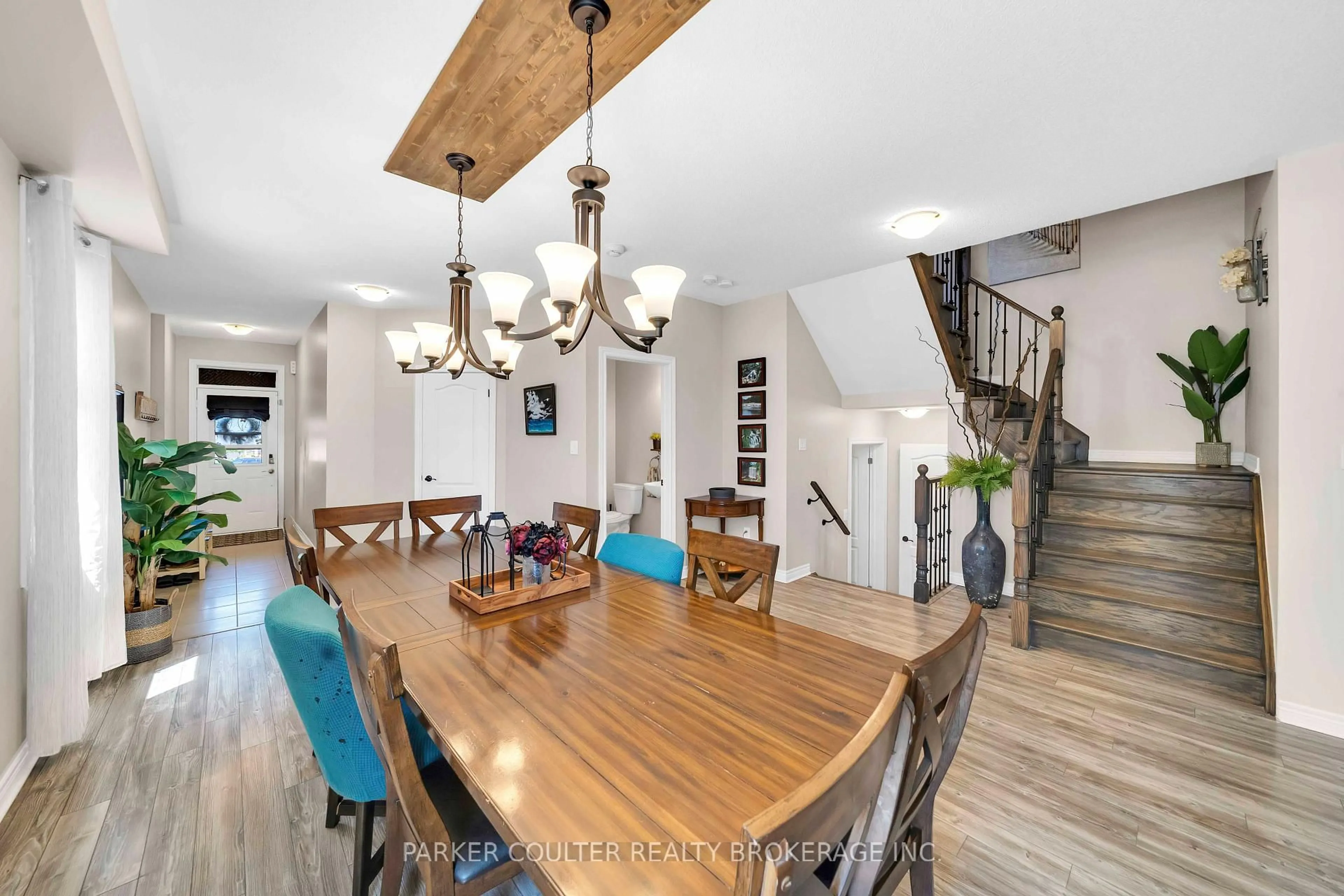 Dining room, unknown for 28 Sasco Way, Essa Ontario L3W 0C8