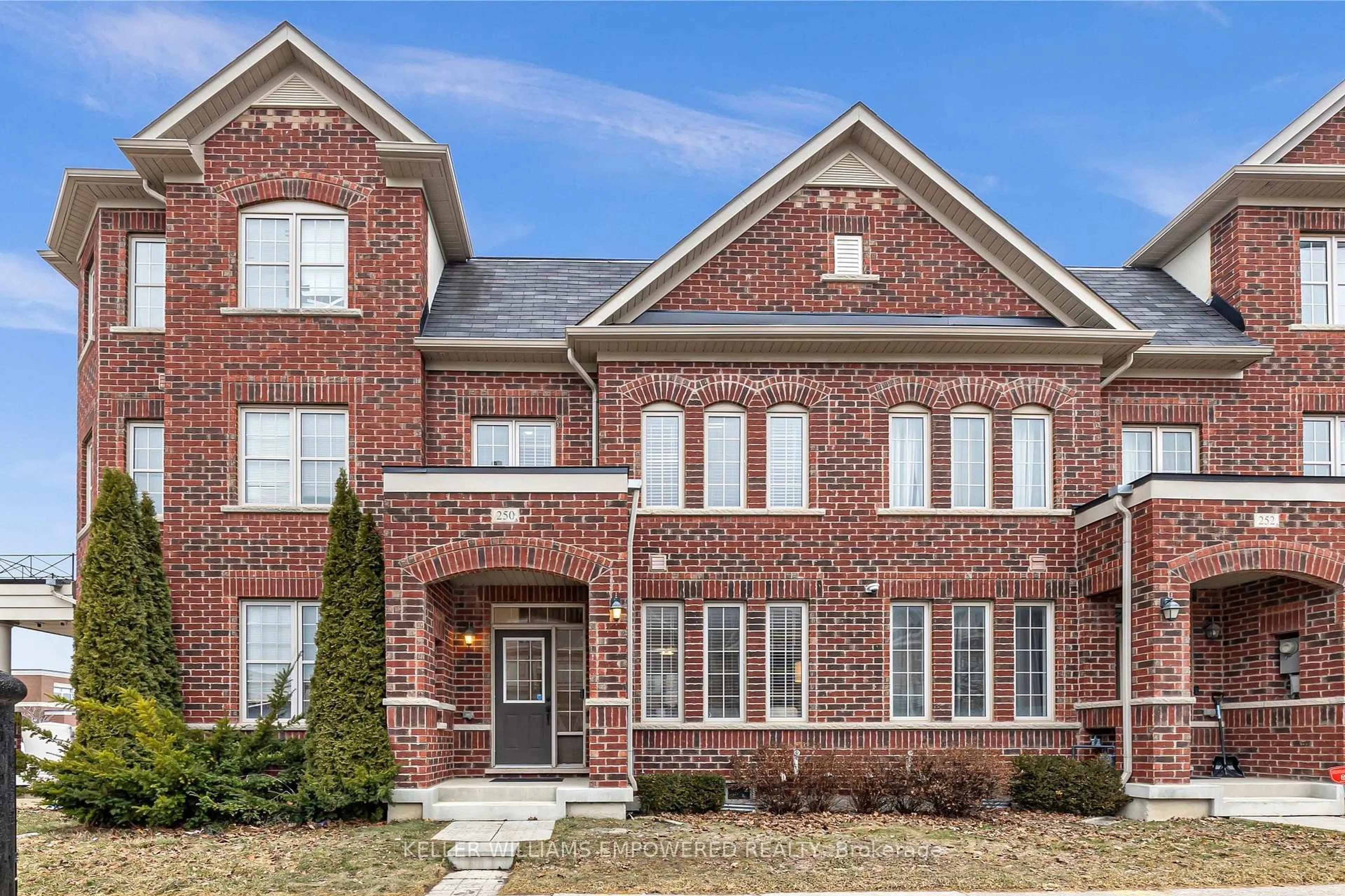 Home with brick exterior material, street for 250 Barons St, Vaughan Ontario L4H 3Z3