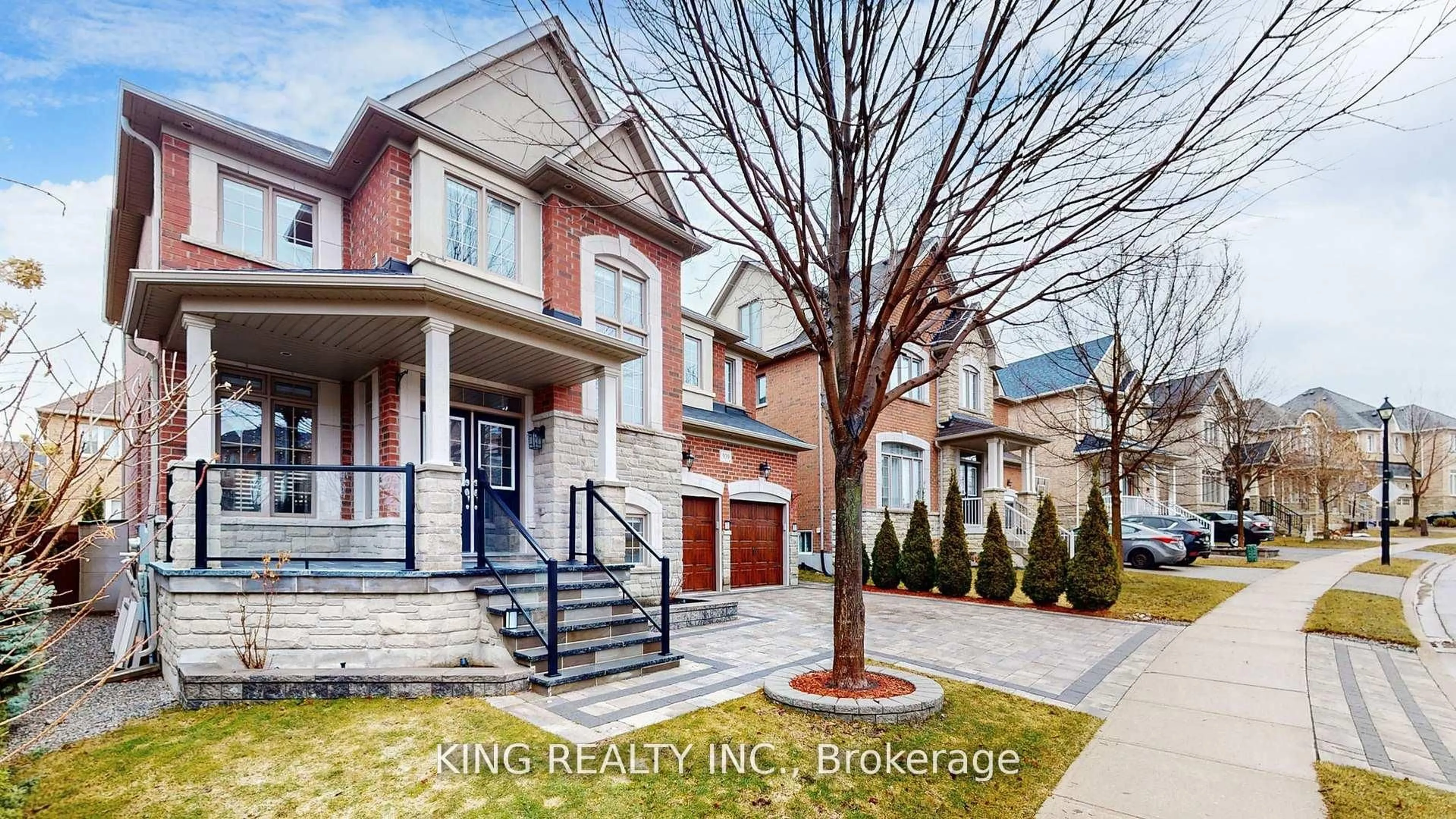 Home with brick exterior material, street for 939 Goring Circ, Newmarket Ontario L3X 0B5