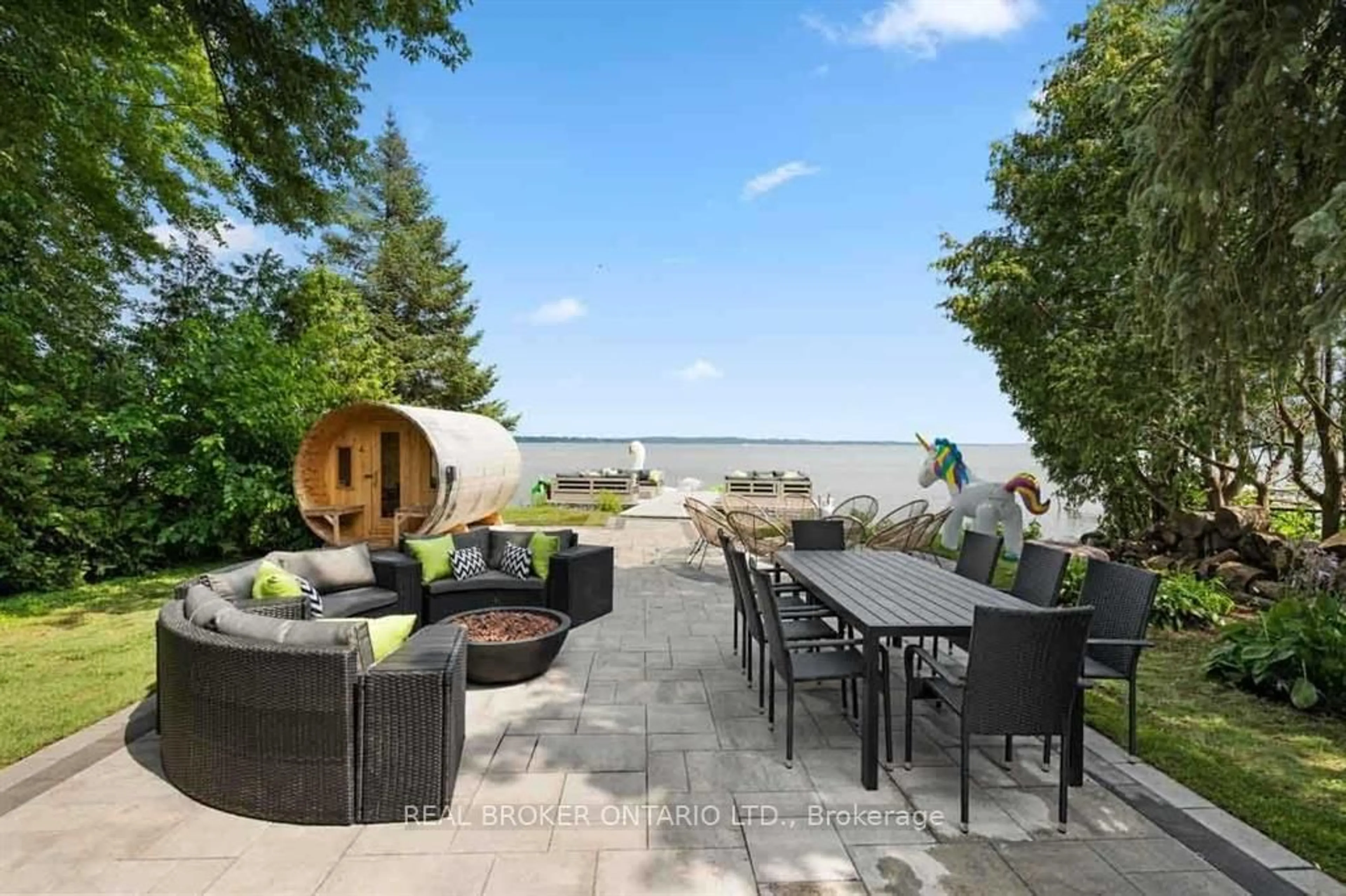 Patio, water/lake/river/ocean view for 943 Barry Ave, Innisfil Ontario L0L 1W0