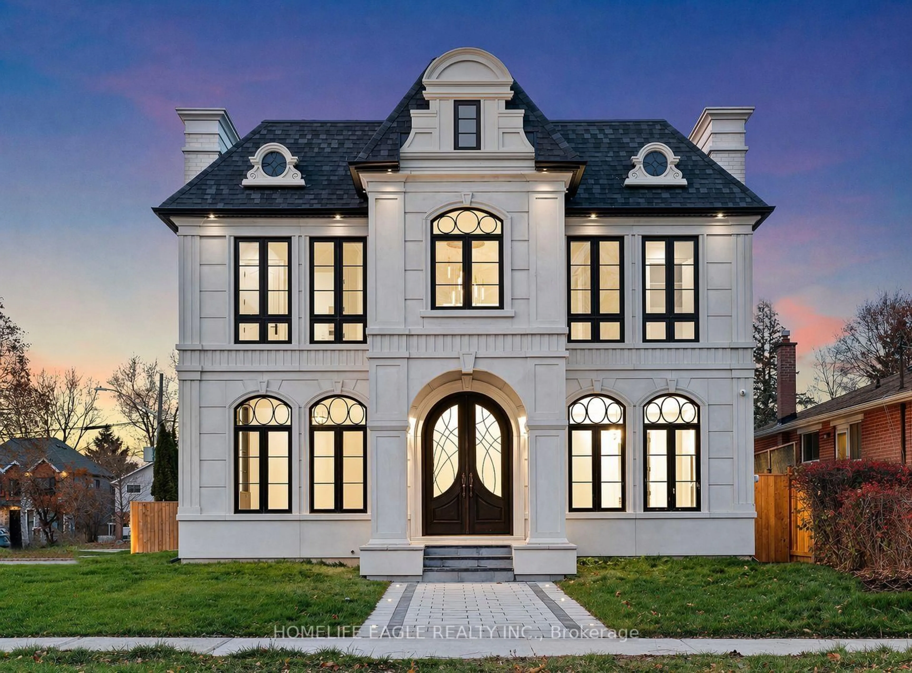 Home with brick exterior material, street for 52 Child Dr, Aurora Ontario L4G 1Y5